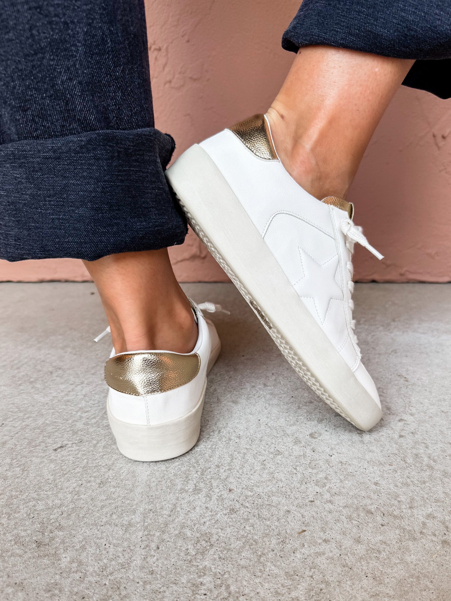 Alex Lace Up Sneakers