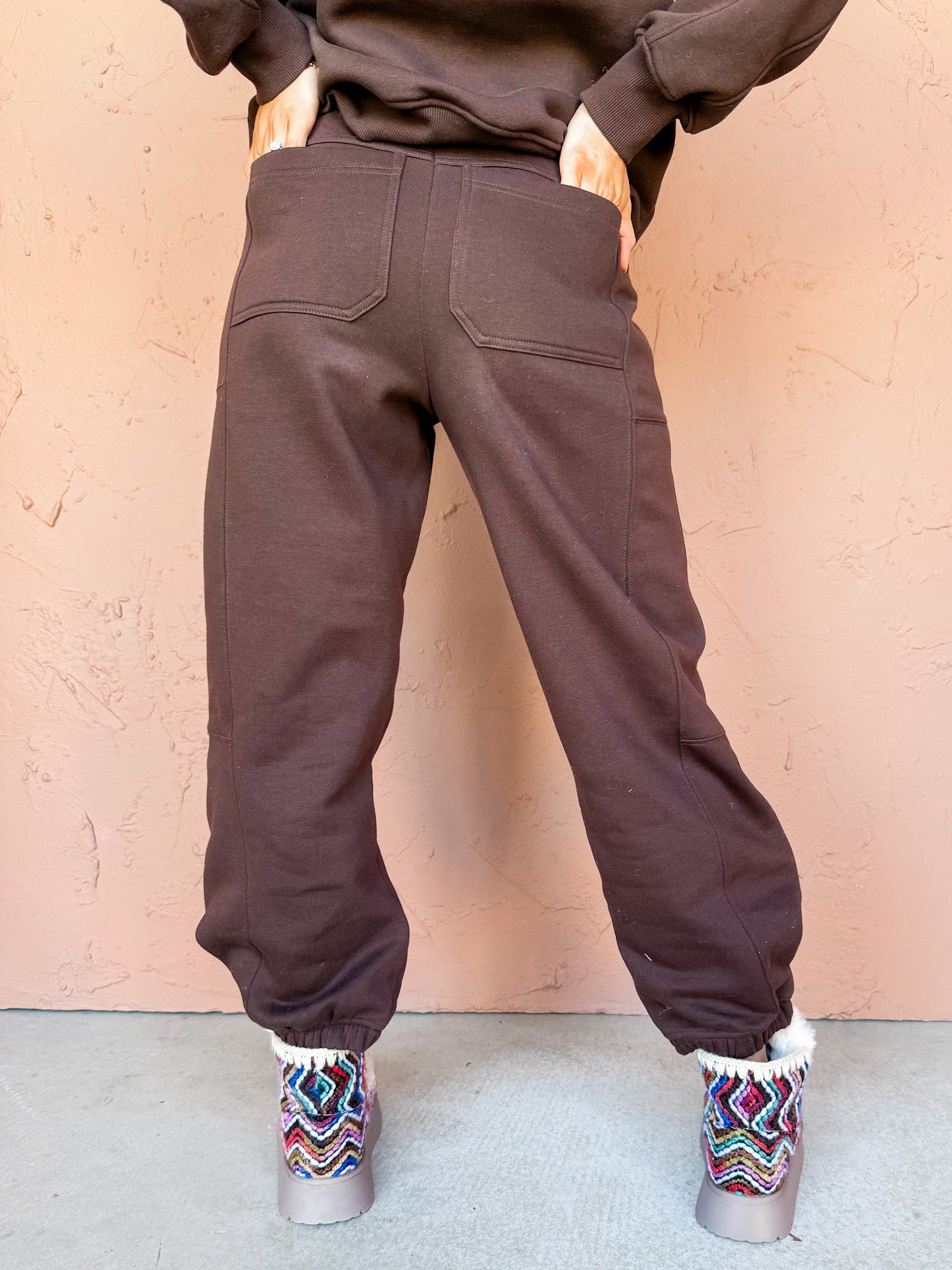 Comfort Level Jogger Sweatpants-Espresso