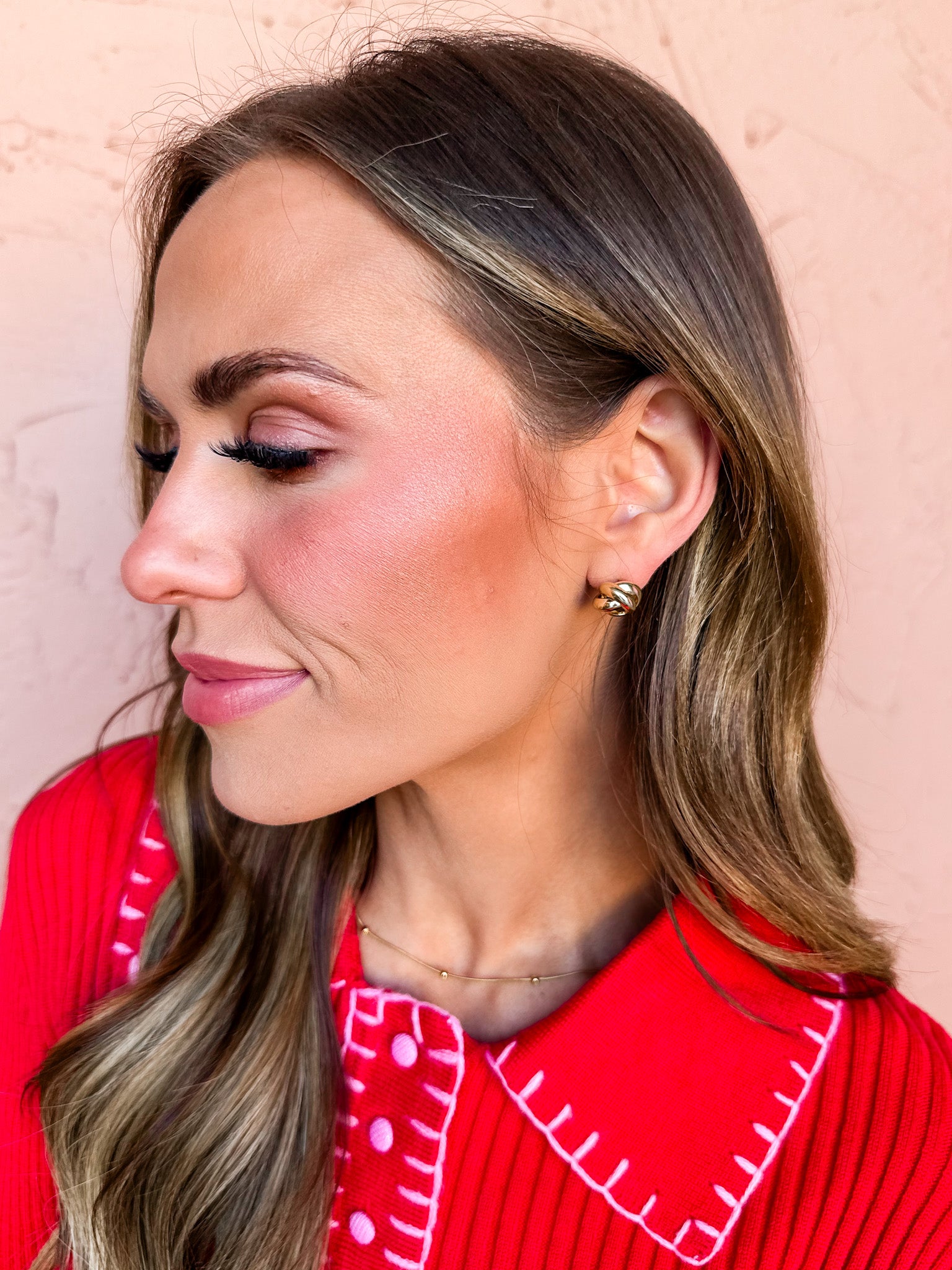 Soft Kiss Knot Stud Earrings