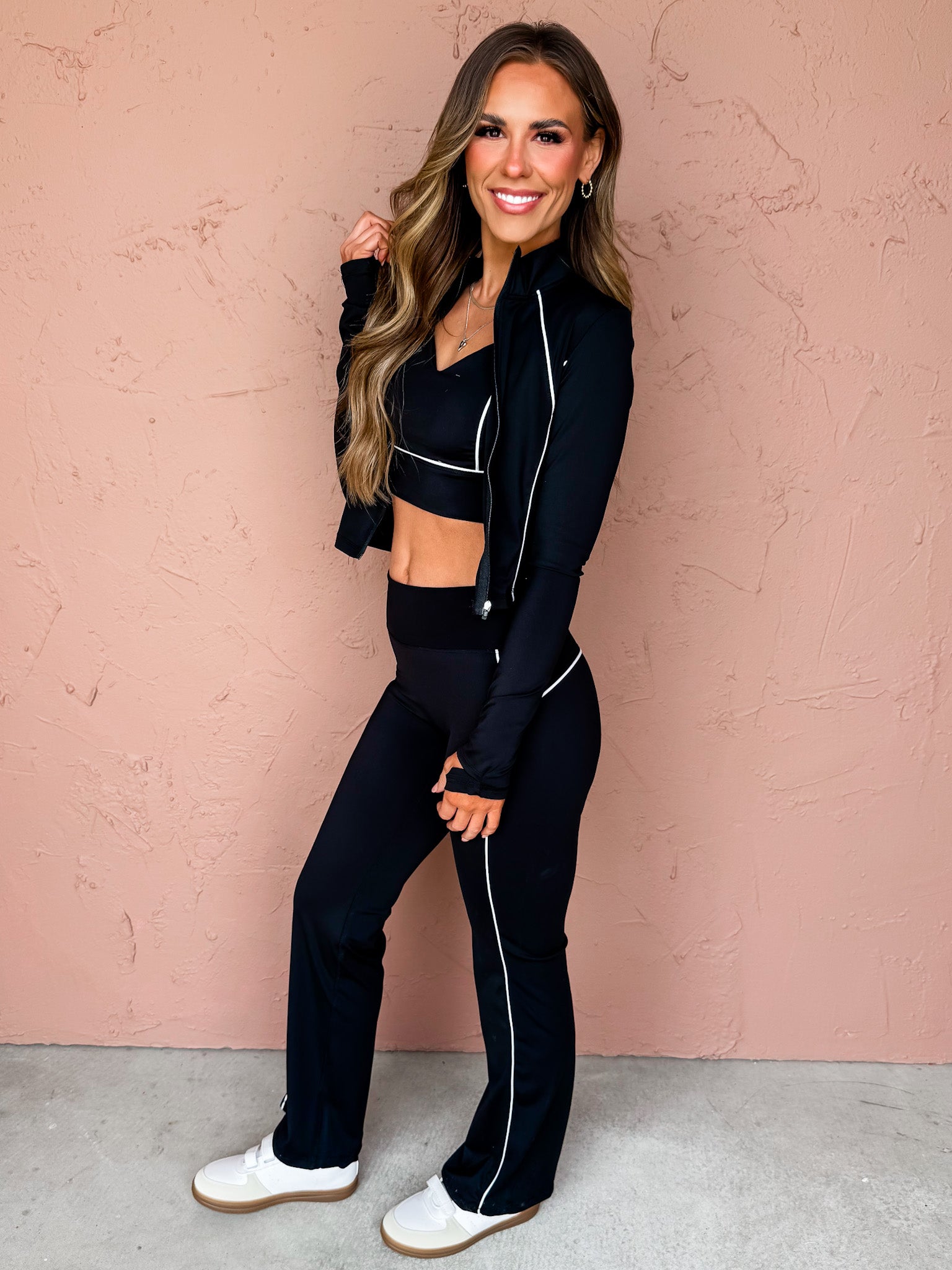 Apex Cropped Active Jacket-Black
