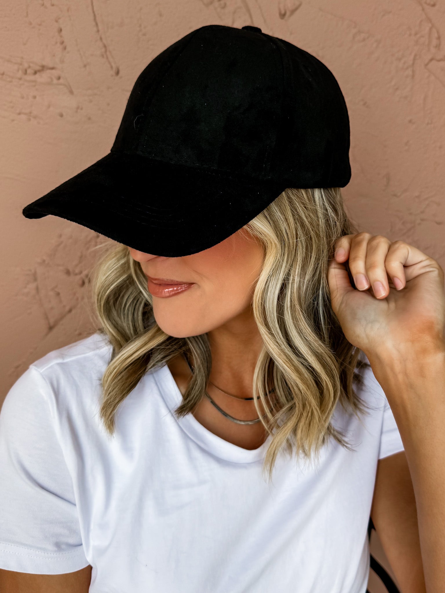 Hayden Suede Hat-Black