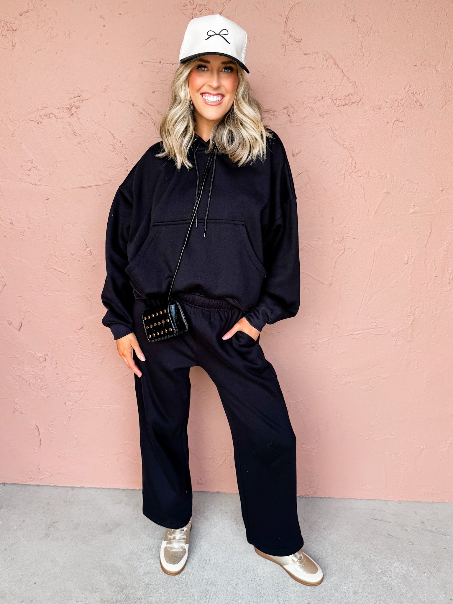 Off-Duty Fleece Hoodie-Black