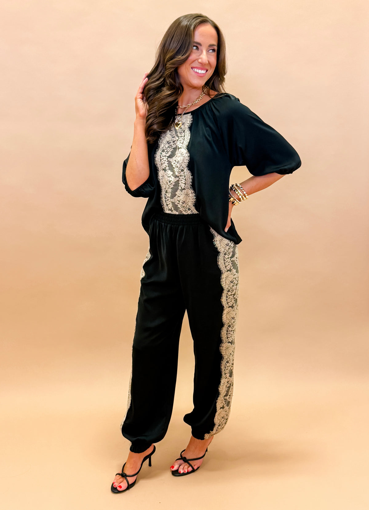 Amberlyn Lace Trim Set-Black