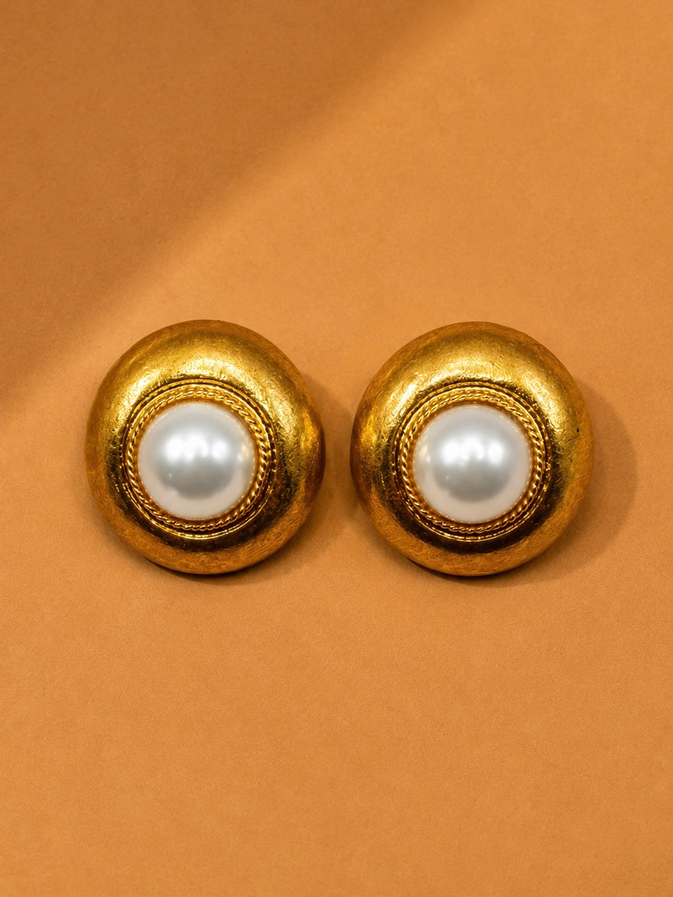 Ashbie Vintage Button Earrings-Cream