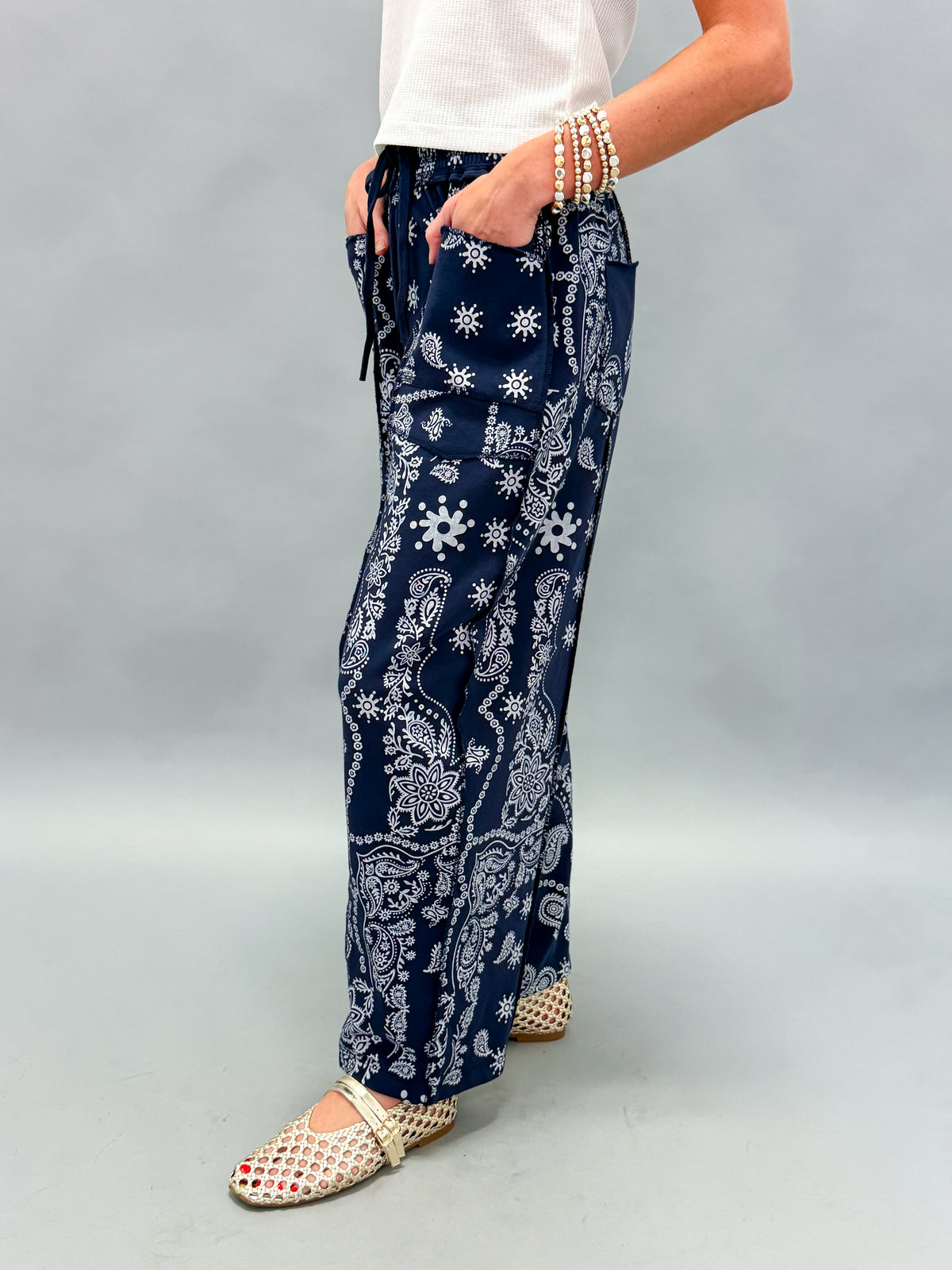 Bandera Barrel Knit Pants-Navy Bandana