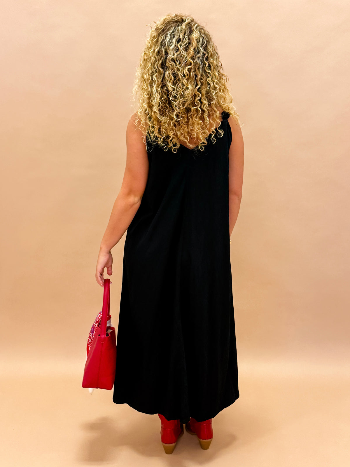 Gabby Shoulder Twisted Dress-Black