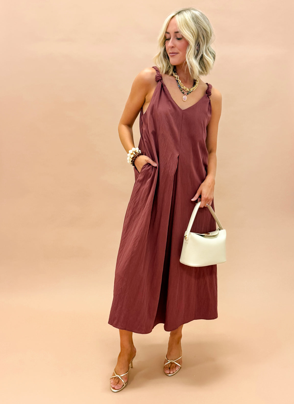 Gabby Shoulder Twisted Dress-Maroon