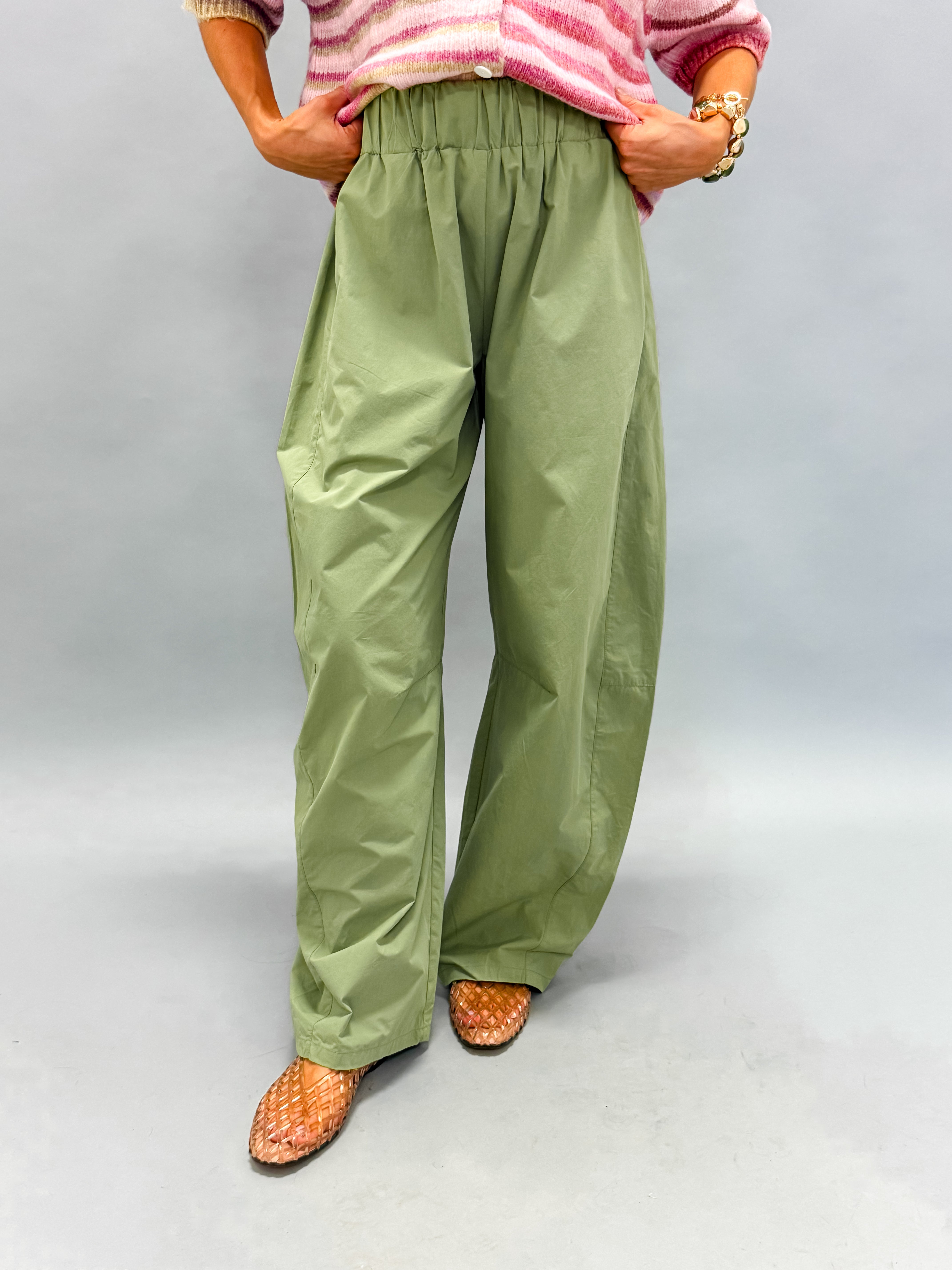 Emma Barrel Leg Pants-Olive