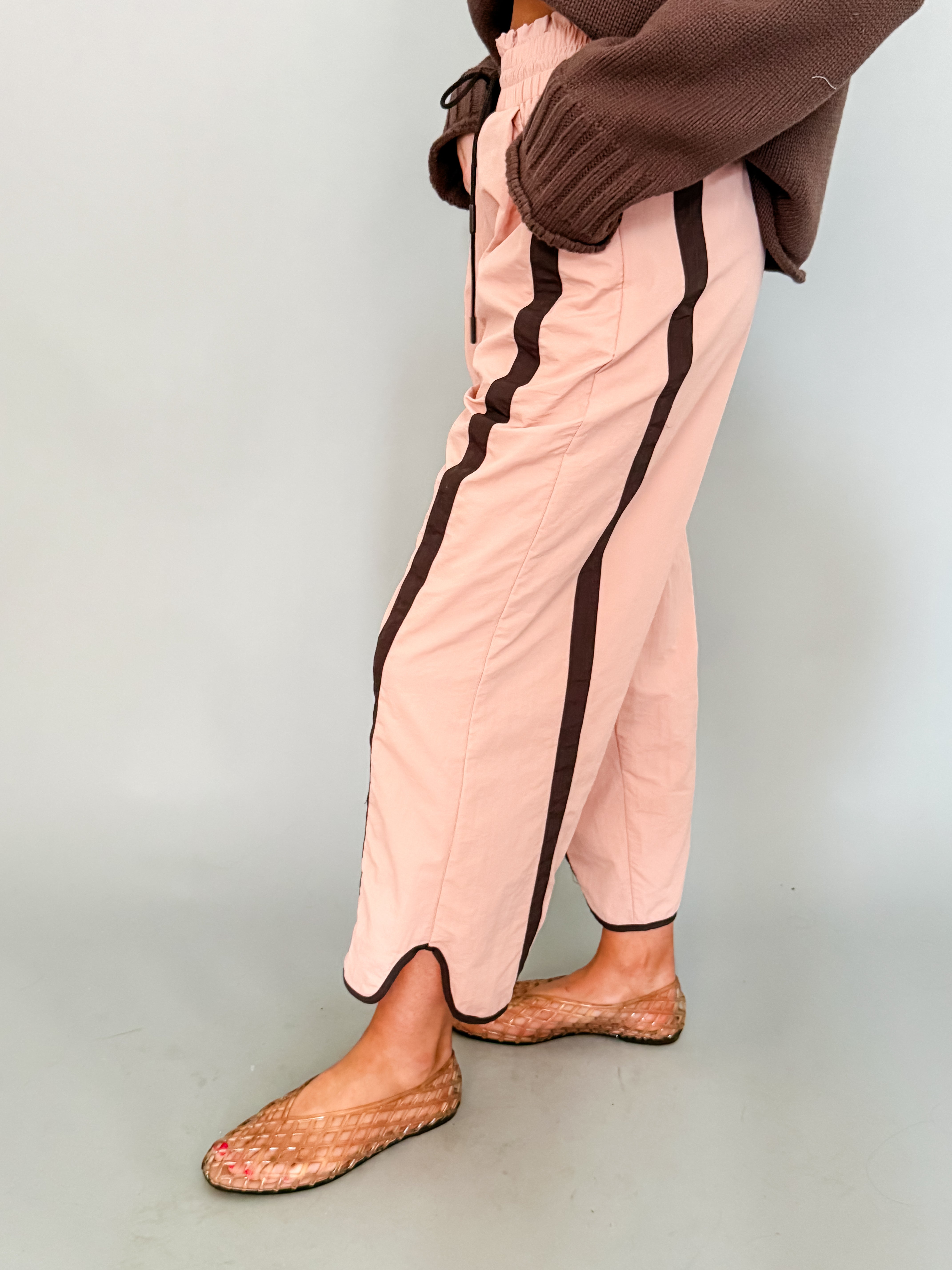 Jasmine Sporty Barrel Pants-Dusty Pink