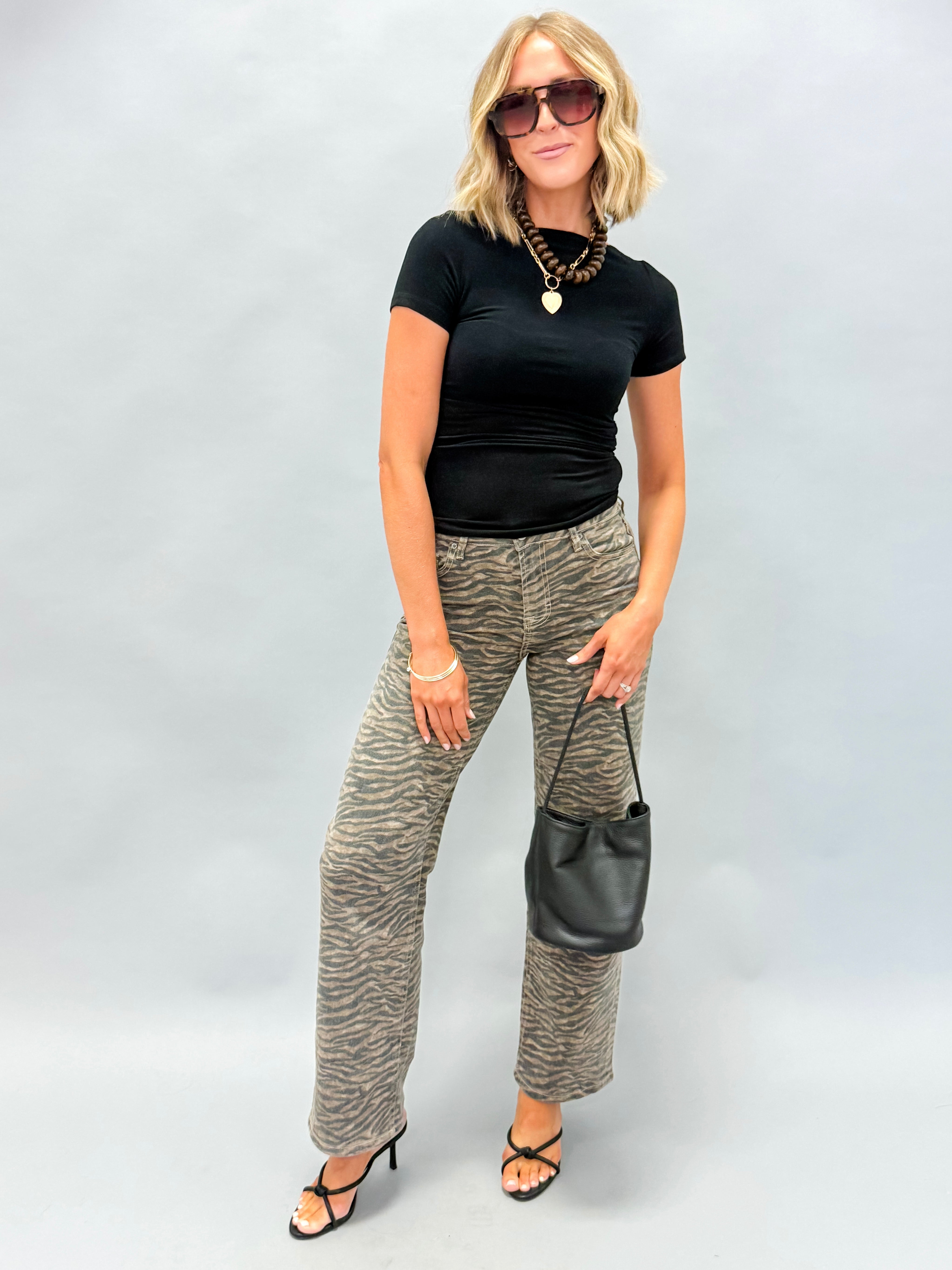 Kristin Boat Neck Basic Top-Black