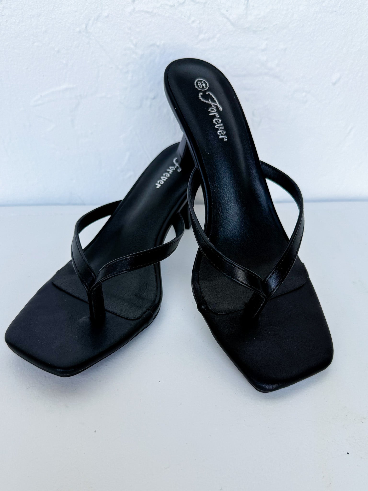 Lila Kitten Heel-Black