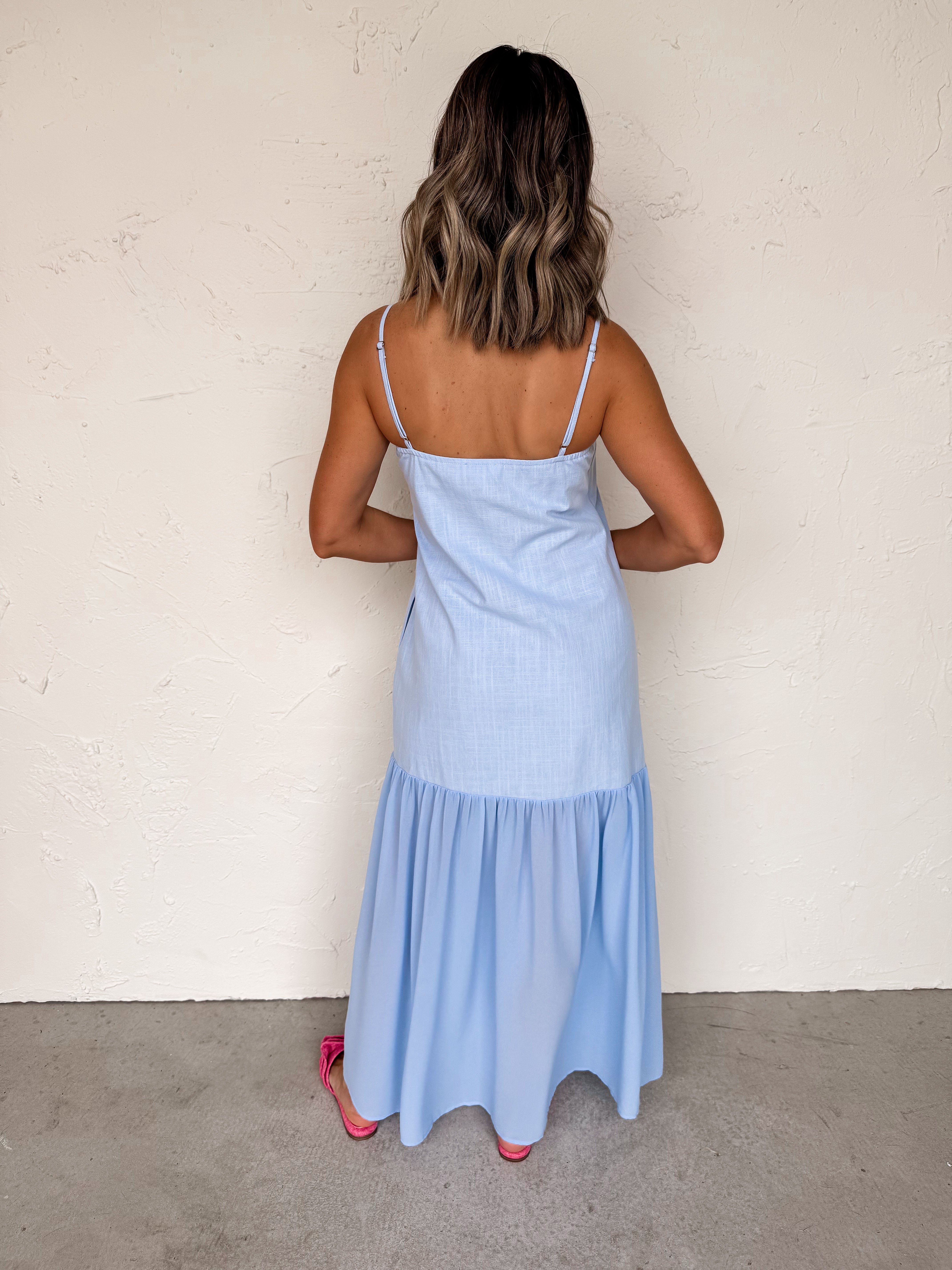 Luminous Smile Sleeveless Maxi Dress