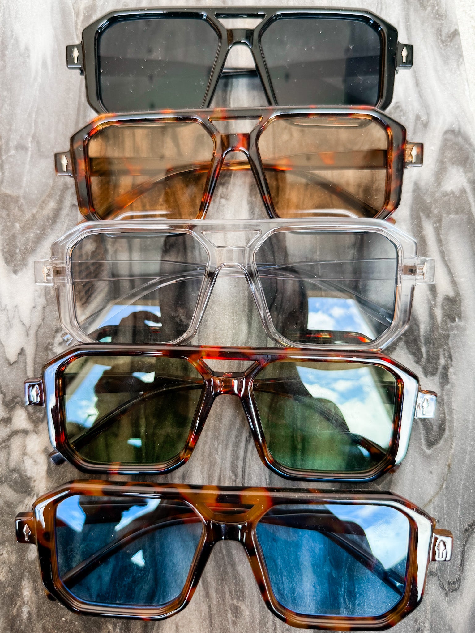 Retro Revival Block Aviator Sunglasses