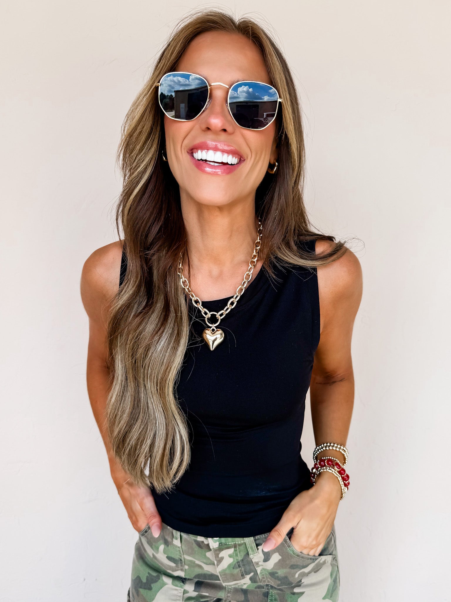 Simply Luxe Seamless Sleeveless Top-Black