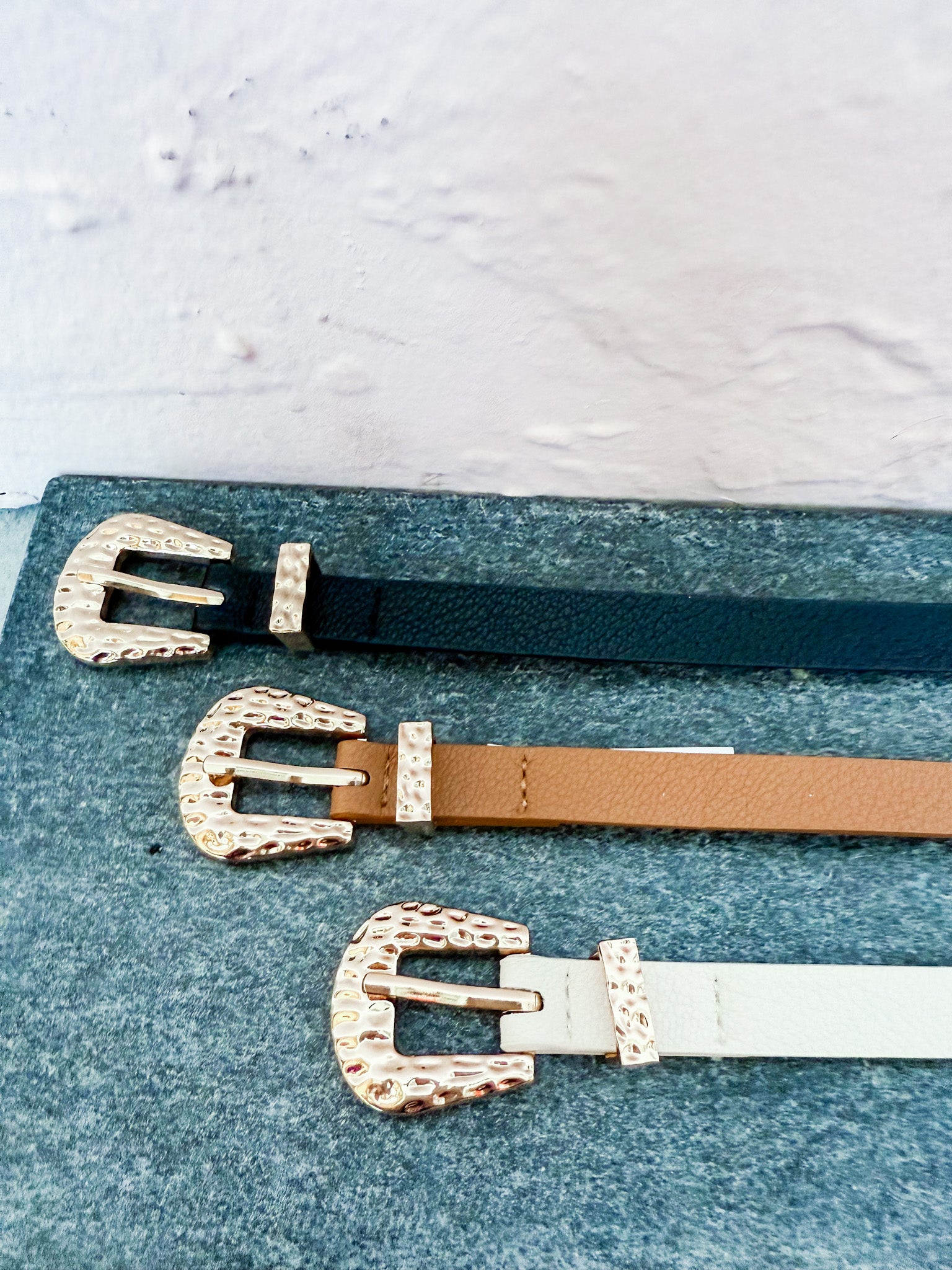 The Signature Sleek Belt Set