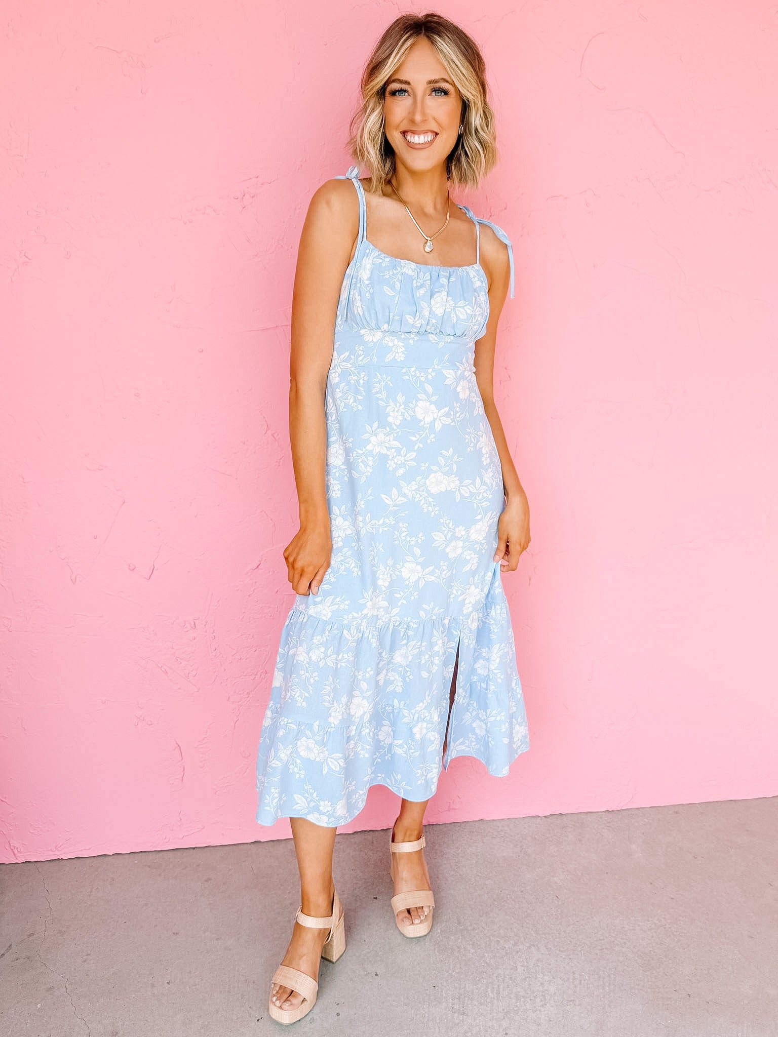 Tonya Sleeveless Midi Dress