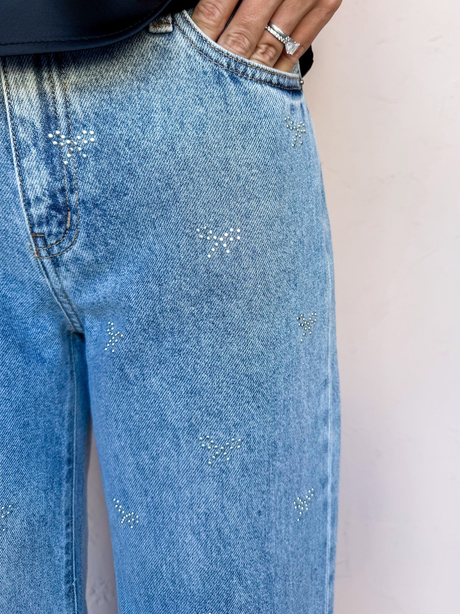 [Daze] 1999 Jeans Slouch 90's Fit-Lovers Knot