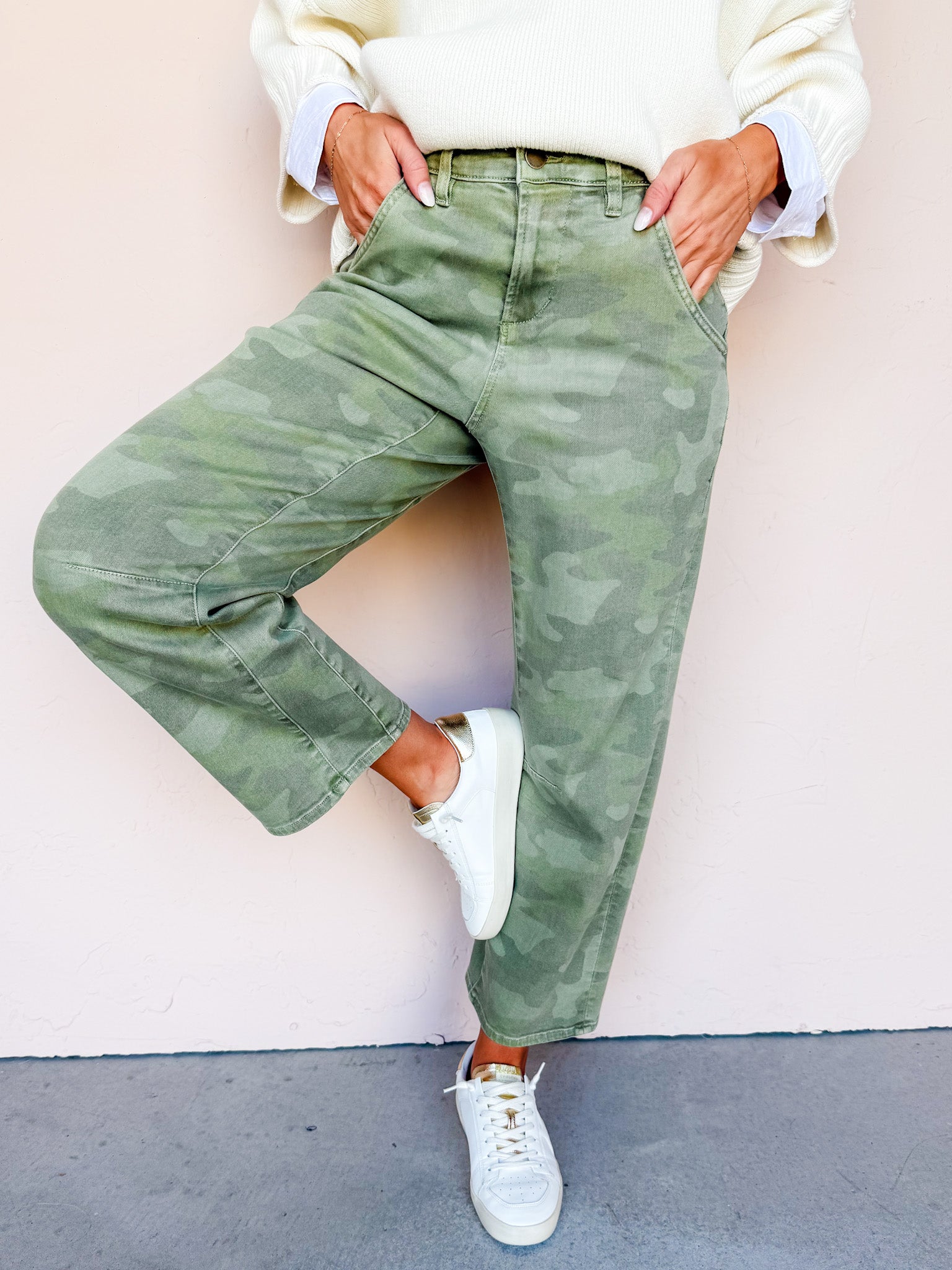 [Dear John] Lasso Cropped Barrel Jeans-Riviera Camo