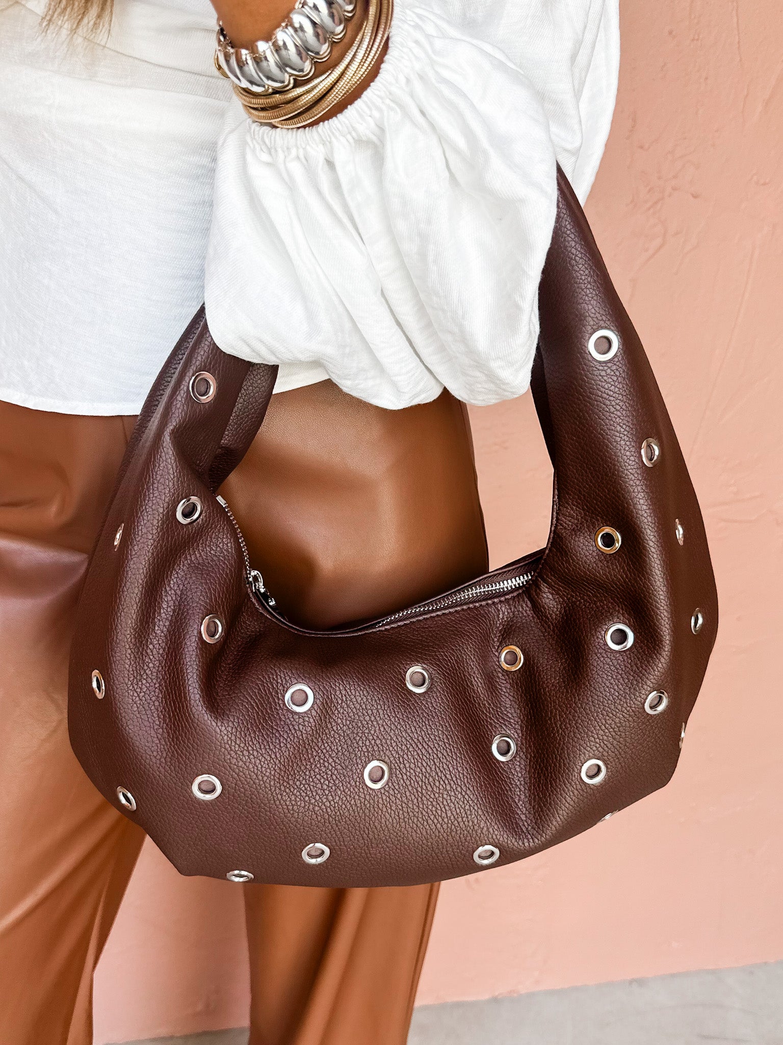 [Moda Luxe] Riot Shoulder Bag-Chocolate