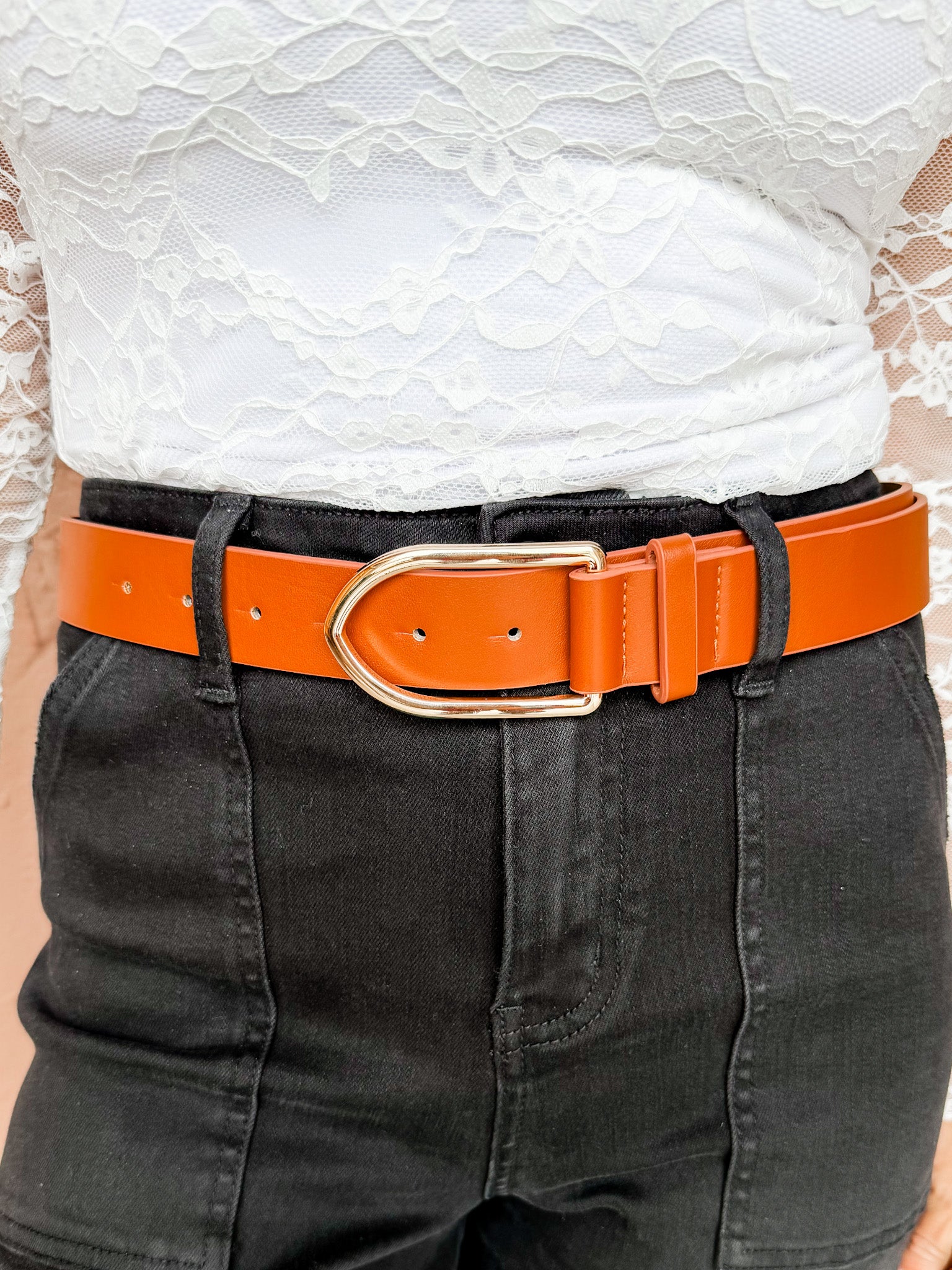 Simple Bind Arrow Frame Buckle Belt-Cognac