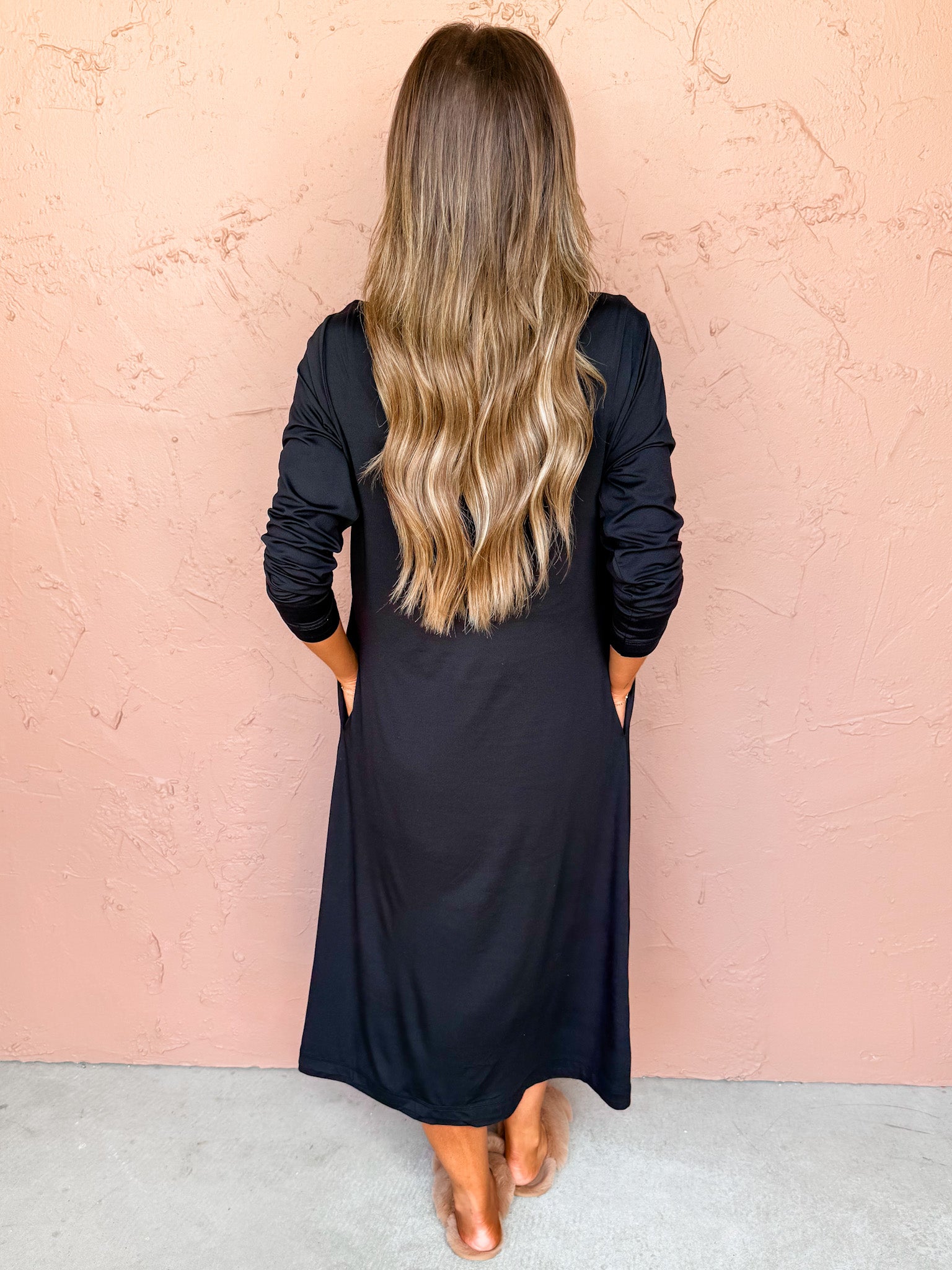 Aubrey Long Sleeve House Dress-Black