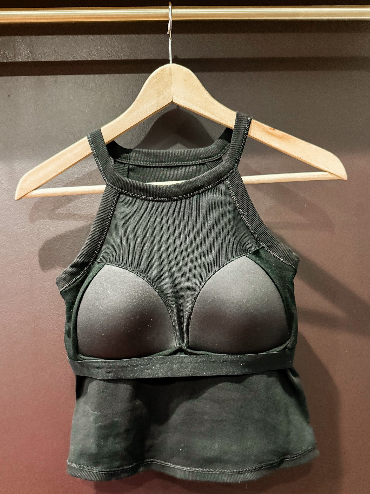 Noble Ease Ribbed Cropped Tank Top