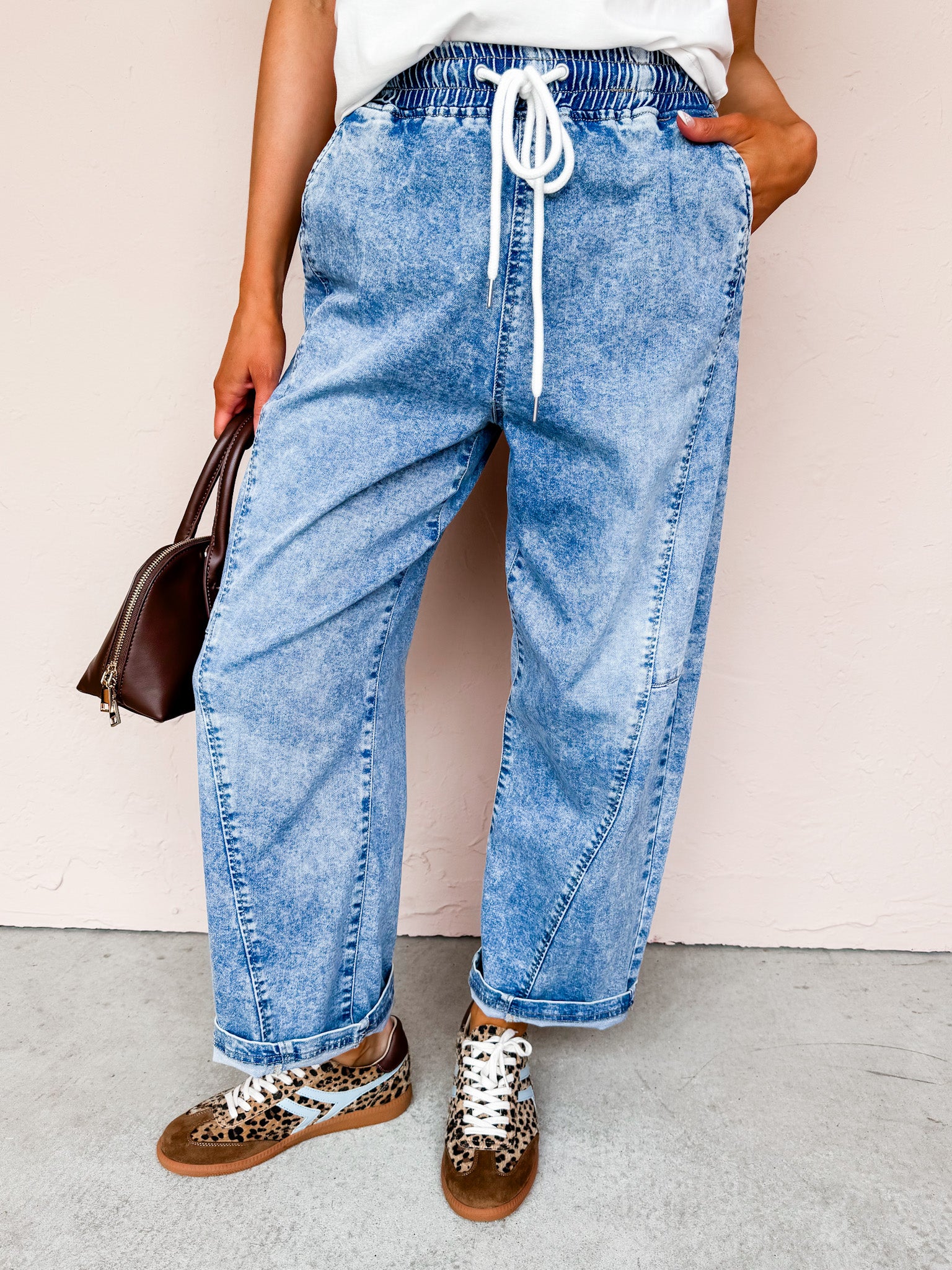 Bakersfield Elastic Band Slouchy Cropped Barrel Jeans
