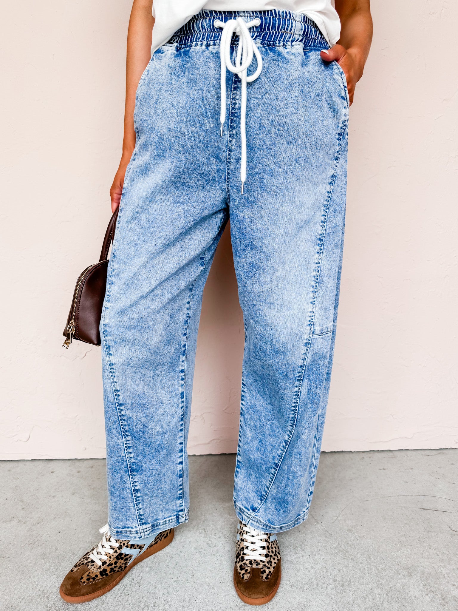 Bakersfield Elastic Band Slouchy Cropped Barrel Jeans
