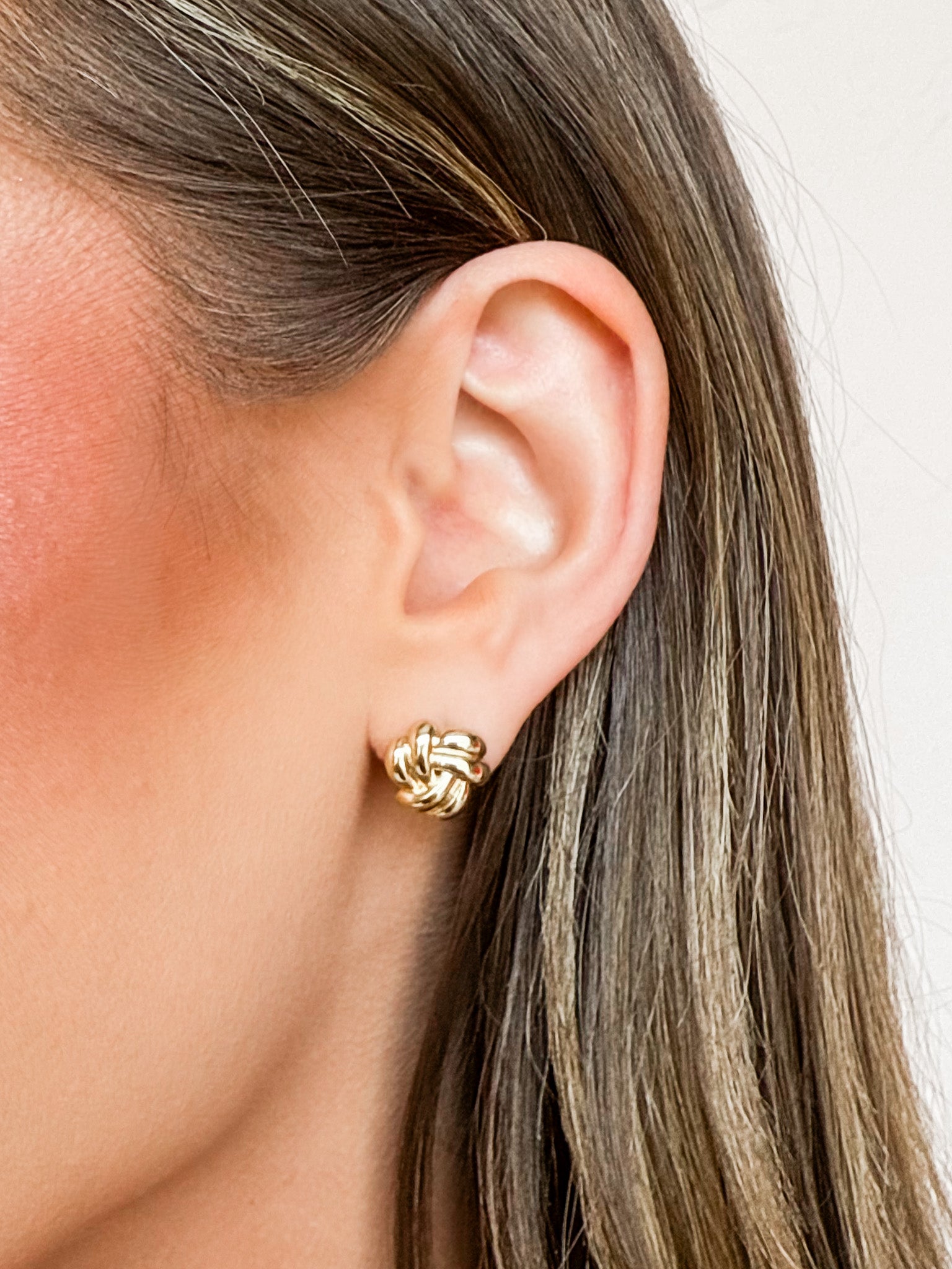 Simplicity Luxe Earring-Gold