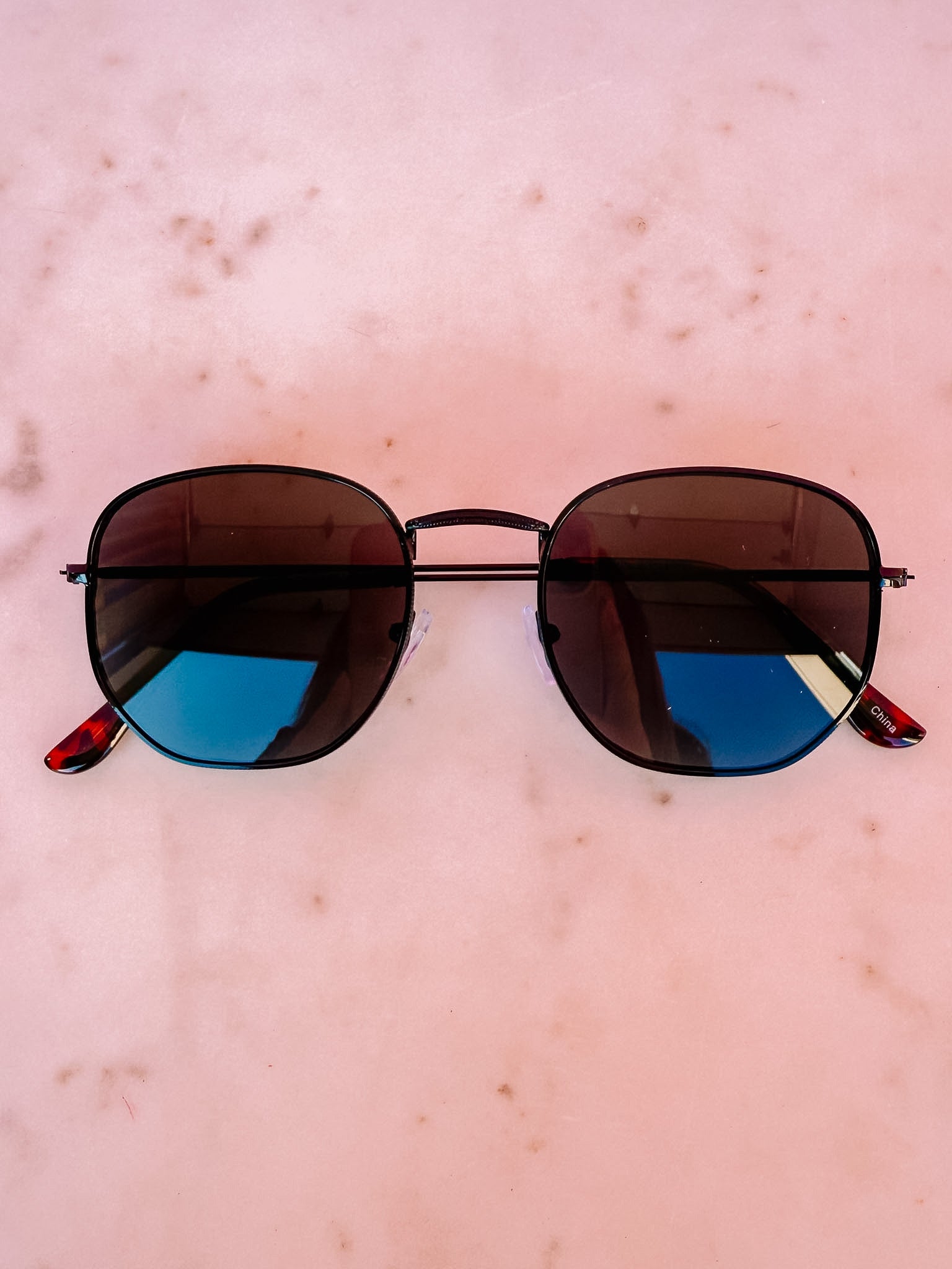 Alena Round Sunglasses