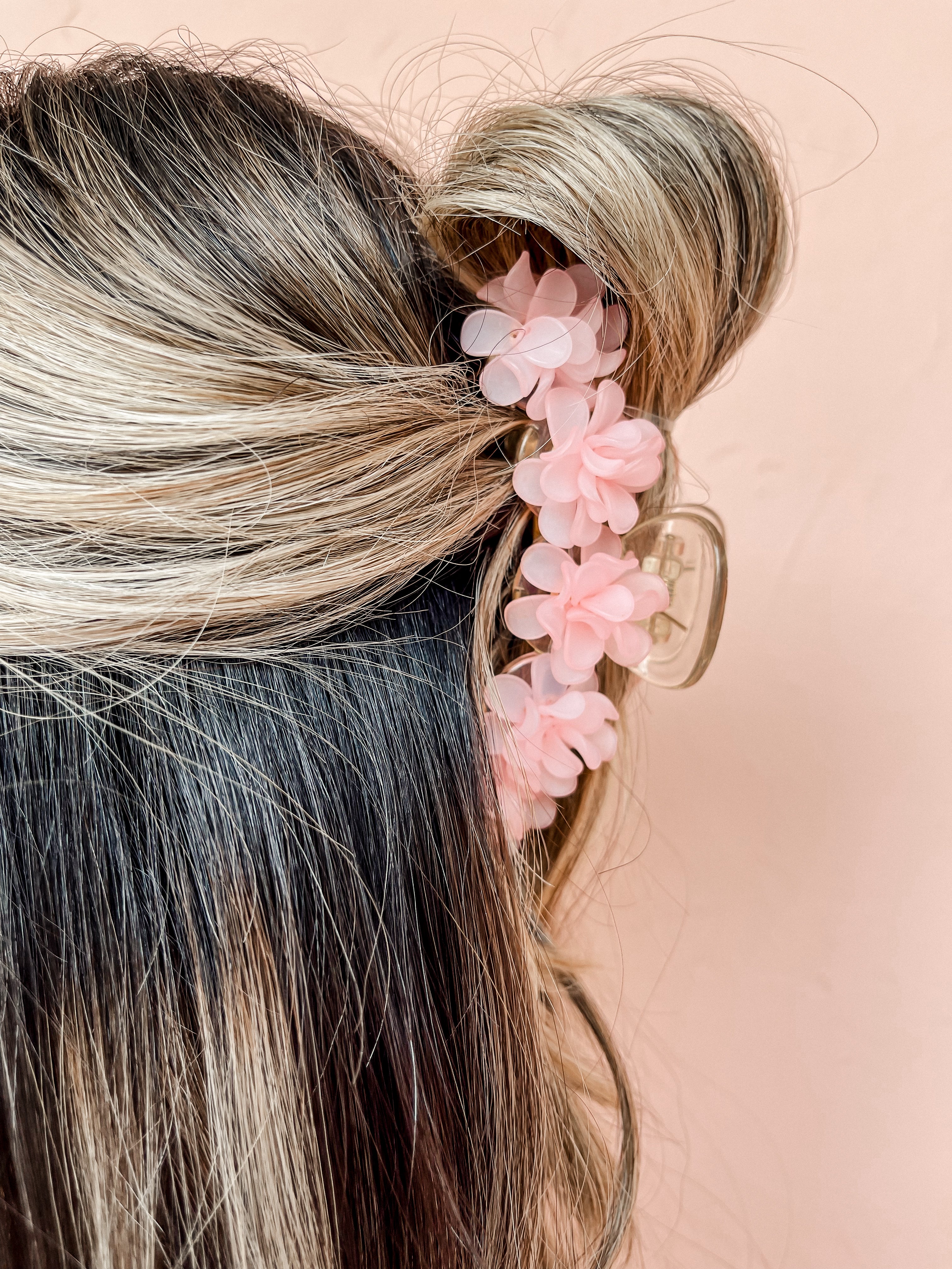 At This Moment Flower Hair Clip-Pink