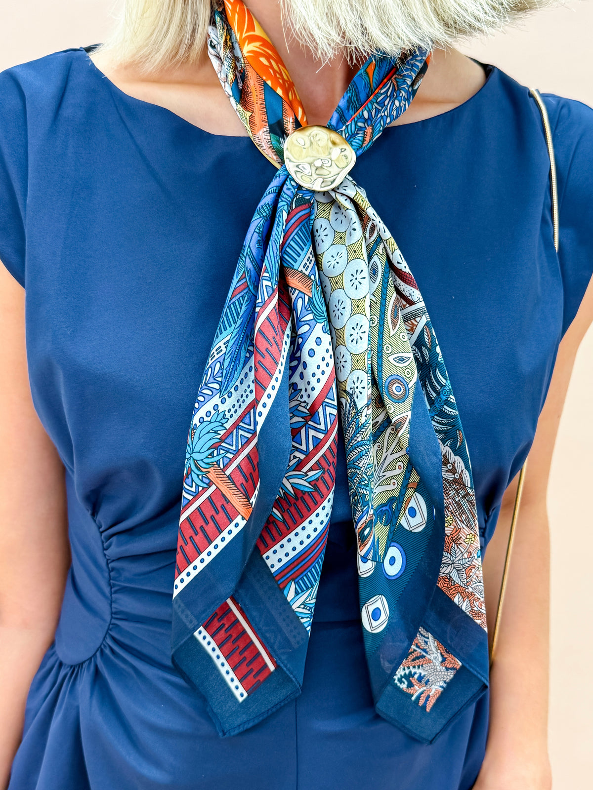 Belinda Hammered Buckle Scarf Necklace