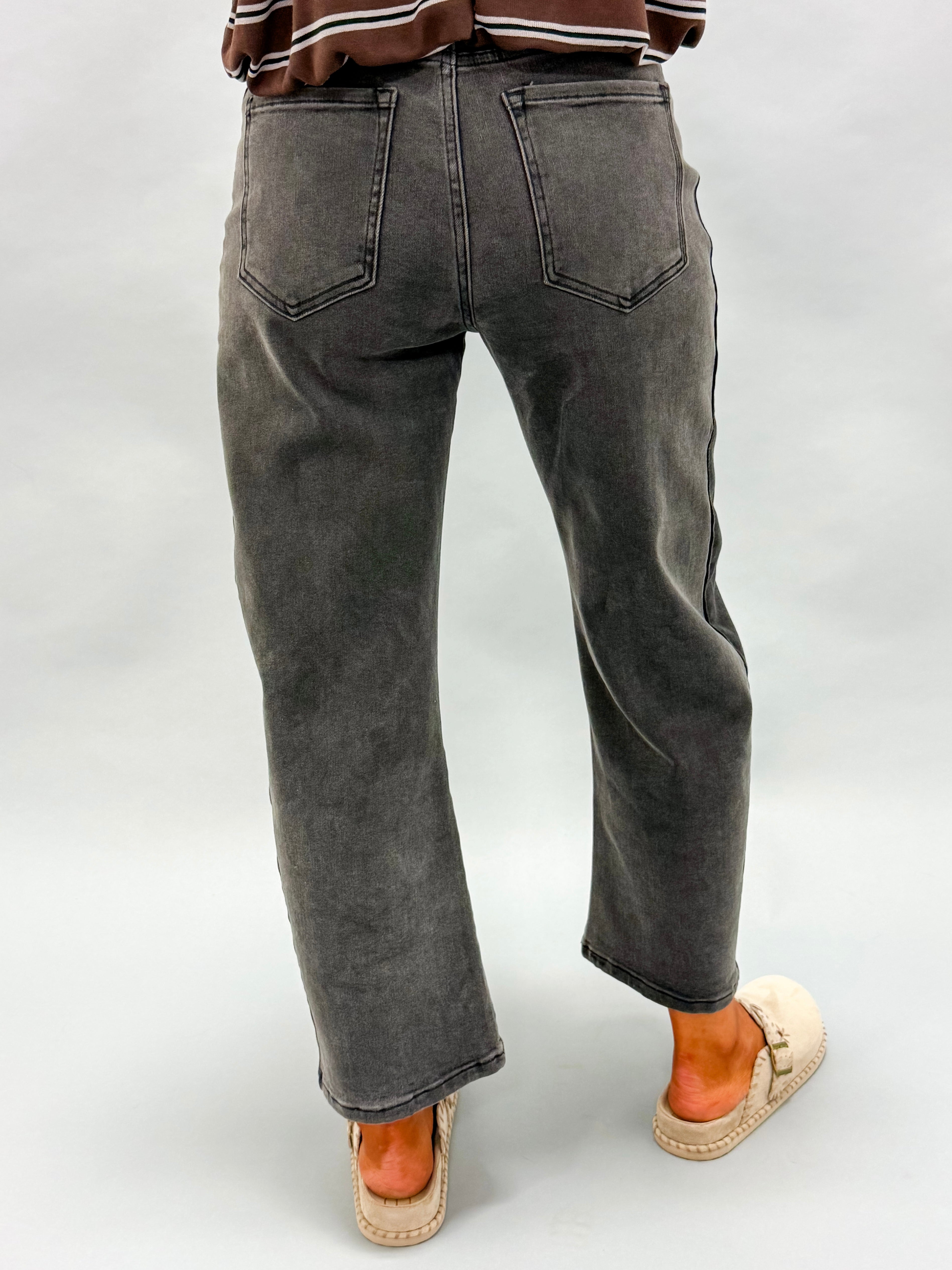 Billie Two Tone Side Panel Barrel Crop Jeans
