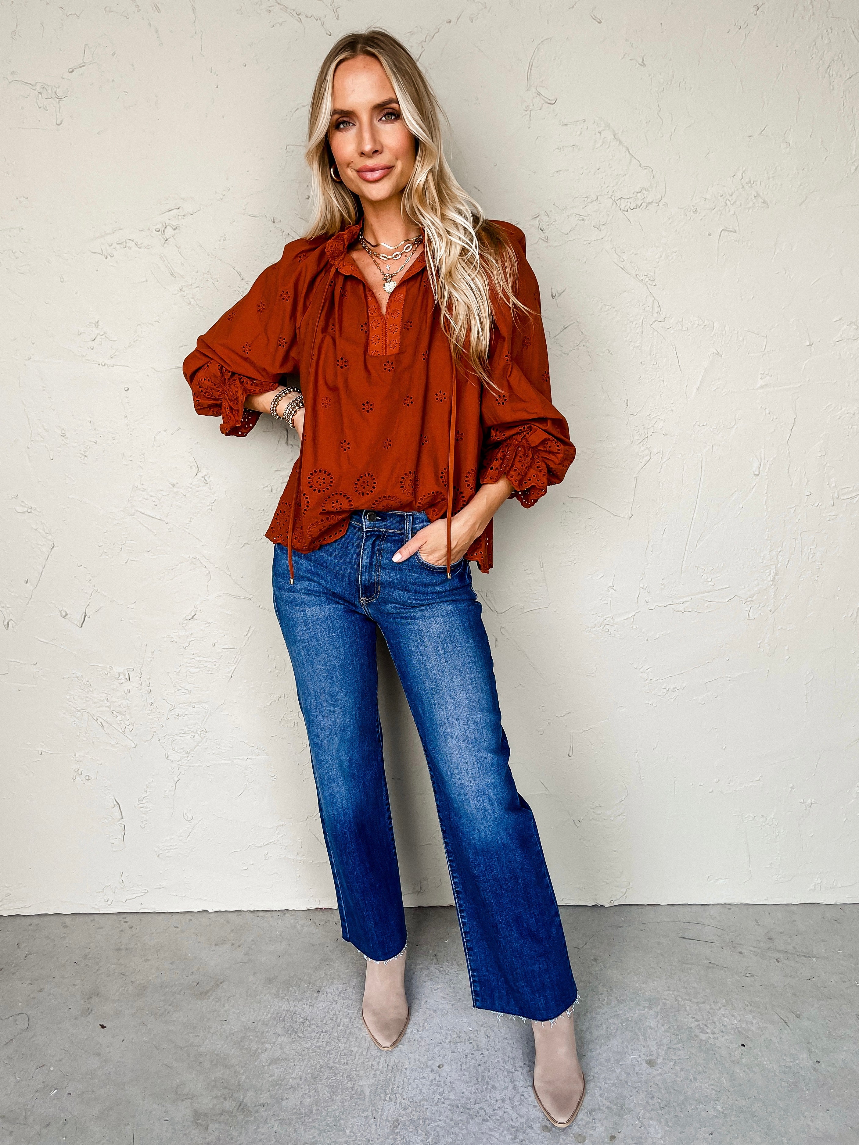 Classic Move Eyelet Split Neck Top