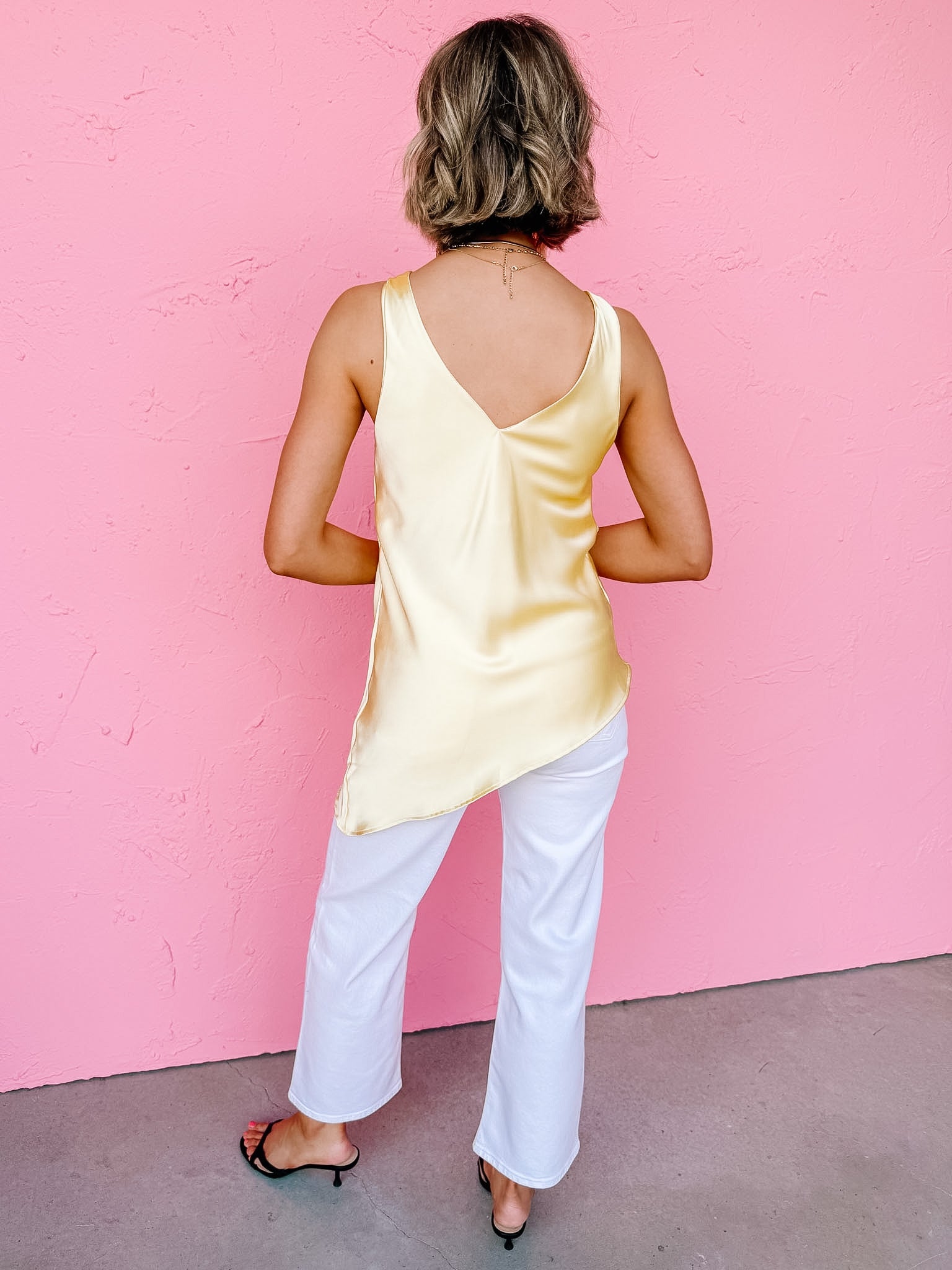 Conni Asymmetrical Hem Top-Yellow