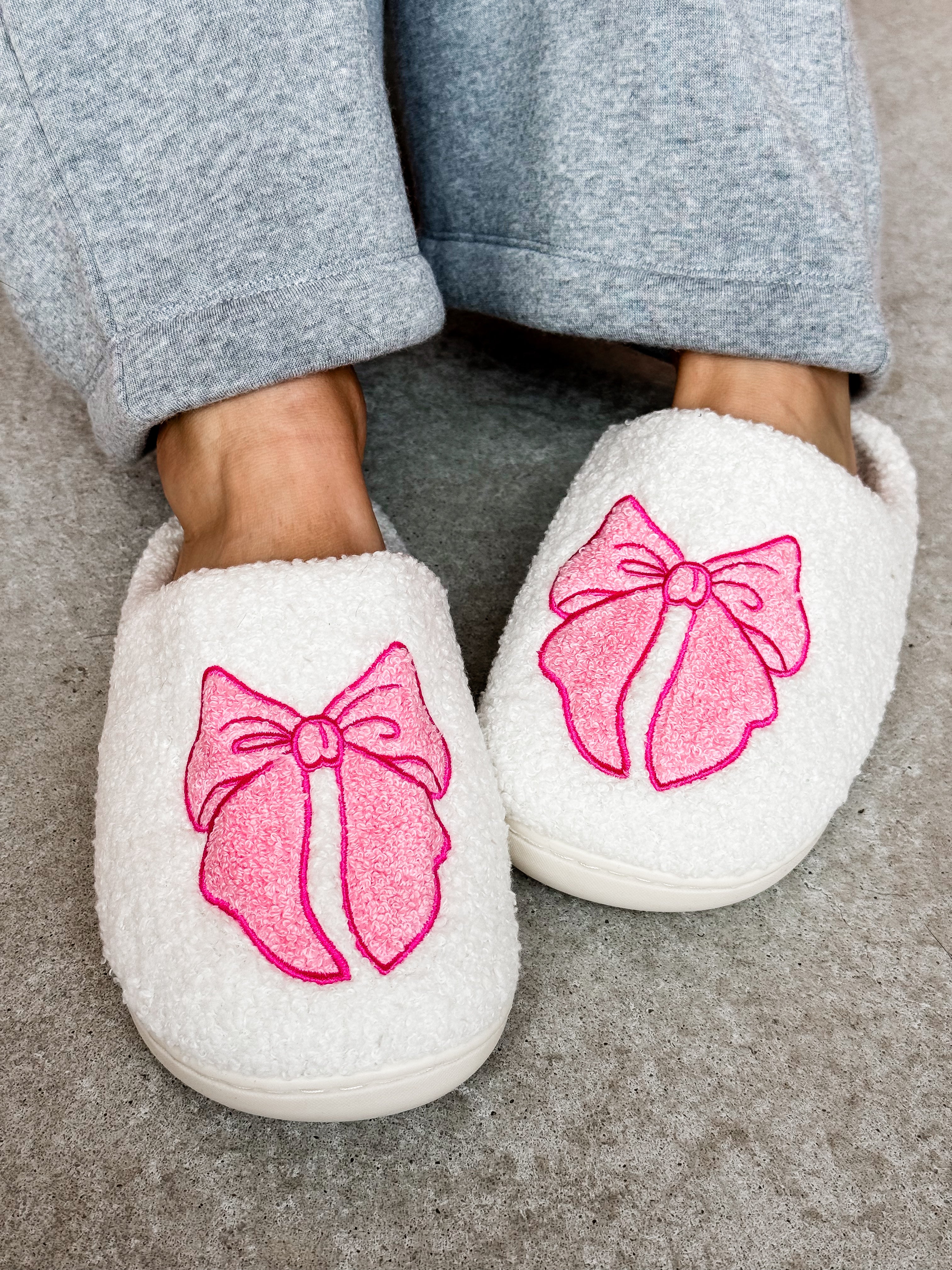 Cozy Bow Lounge Slippers