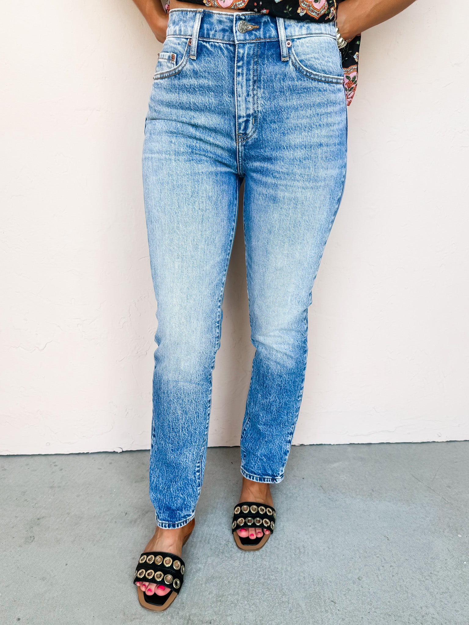 [DAZE] Smarty Pants Slim Straight Jeans-Face To Face