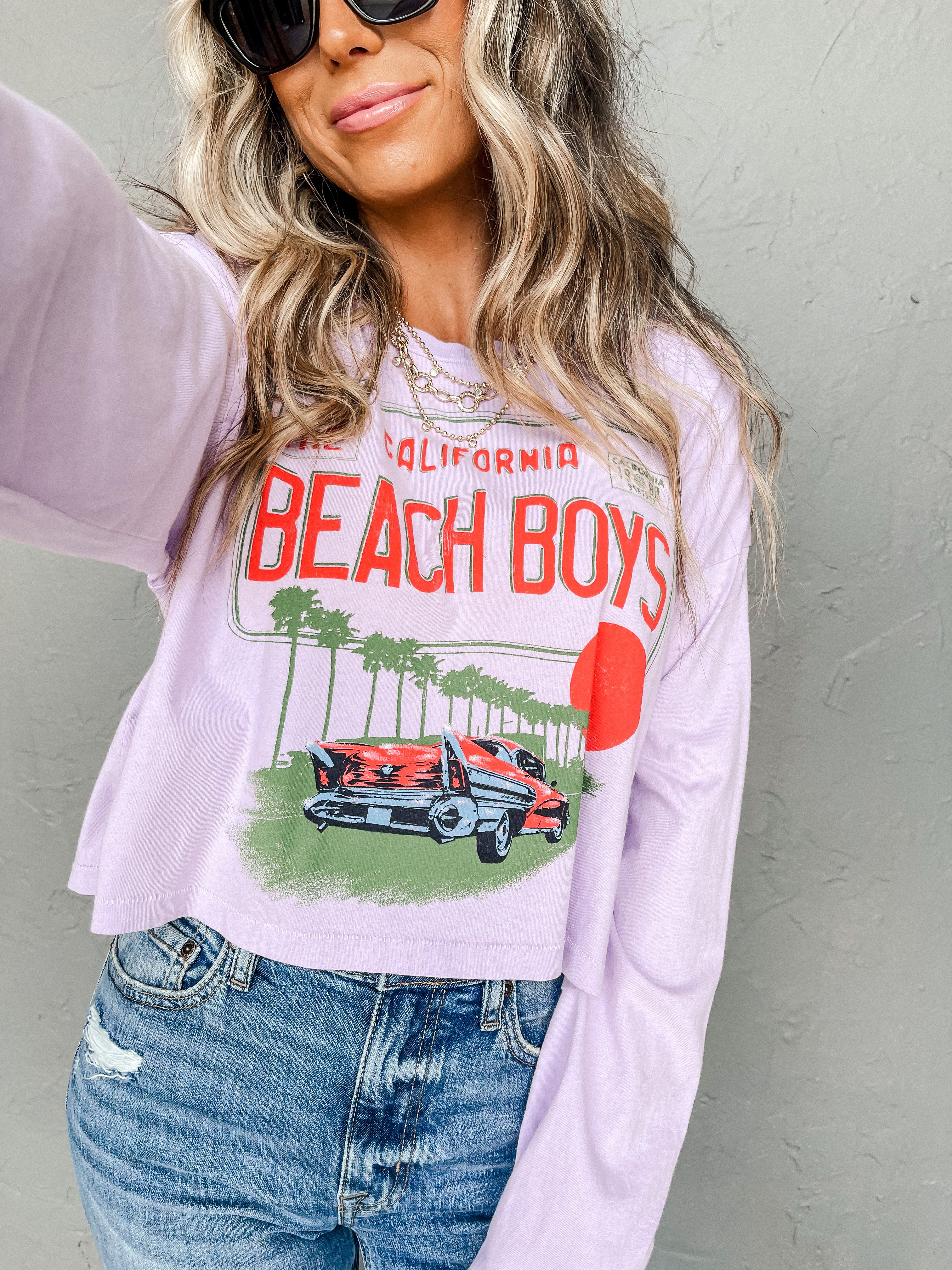 [Daydreamer] The Beach Boys License Plate Crop Long Sleeve Merch Tee