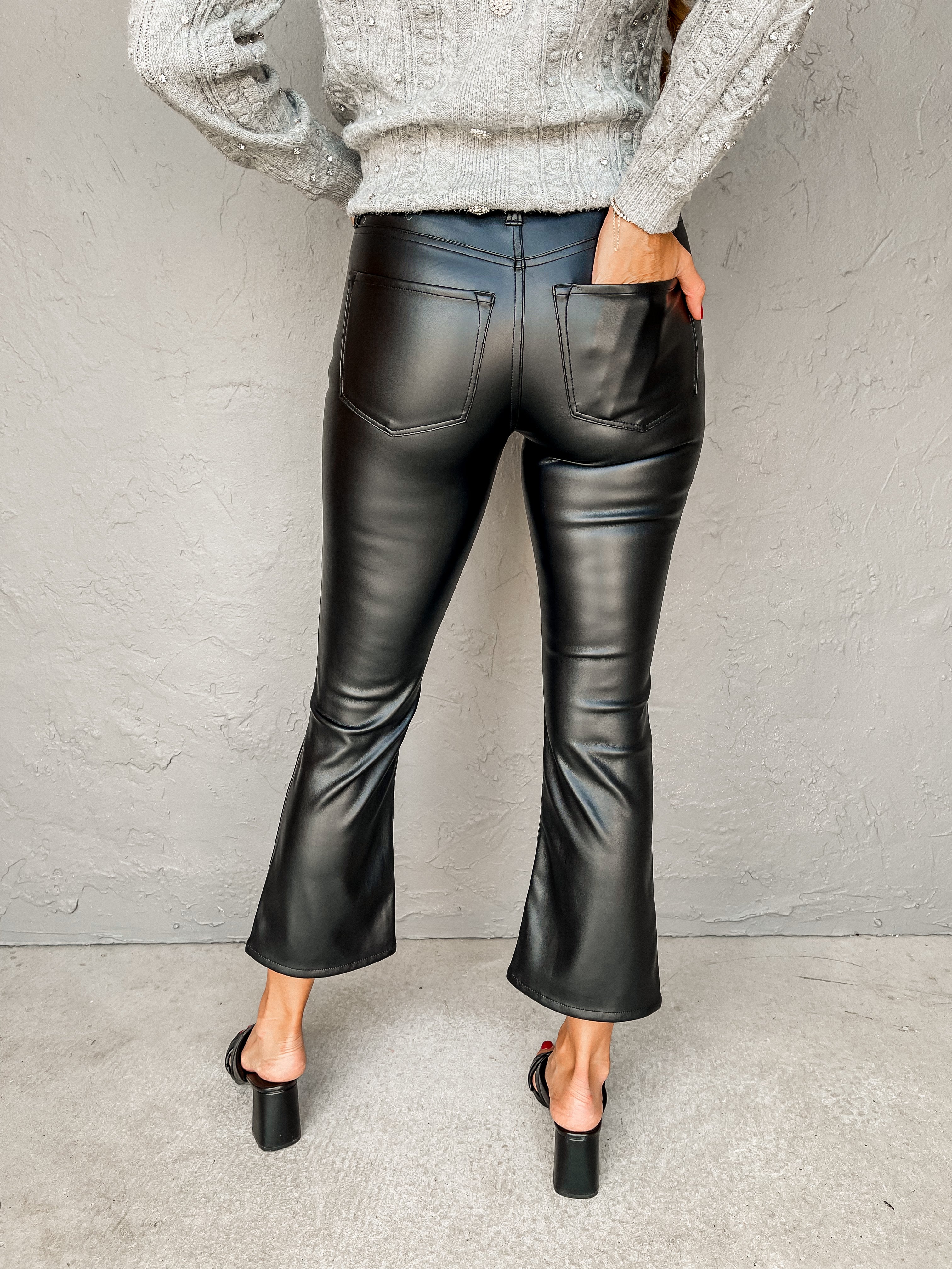 [Dear John] Jeanne Cropped Vegan Leather Pants-Black