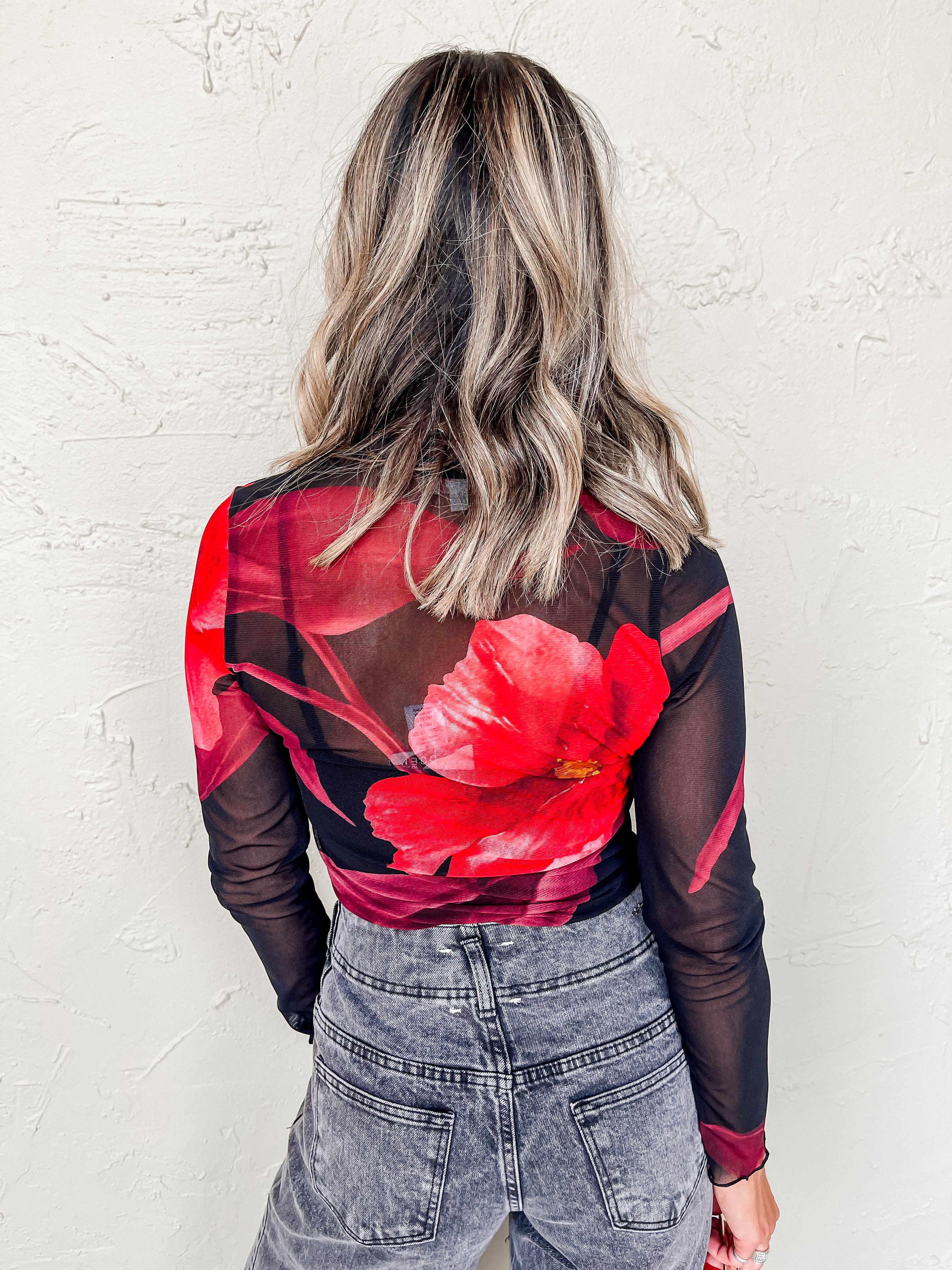 Deep Feelings Mesh Top-Red Flower