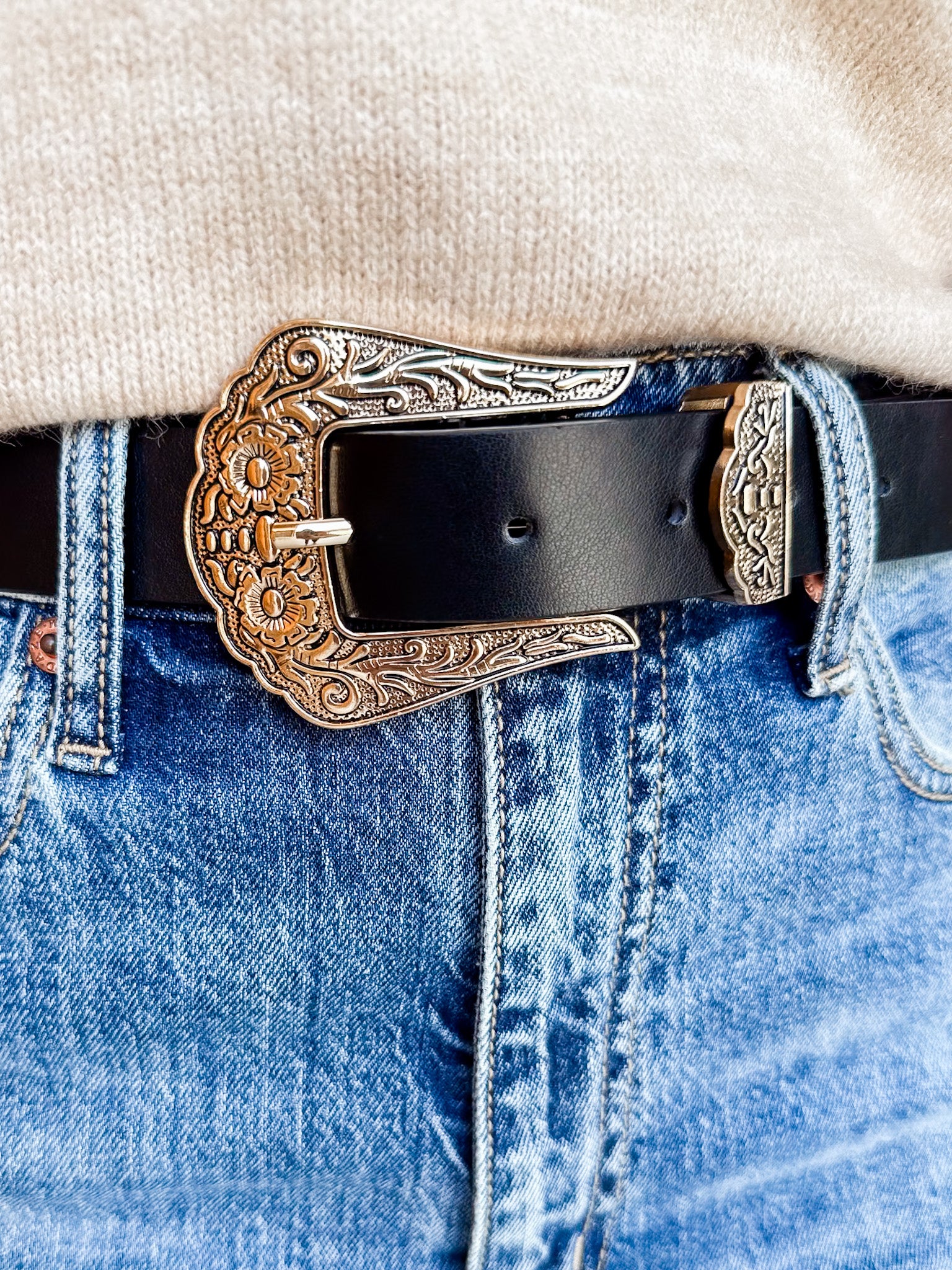 Driving Country Roads Western Belt-Black
