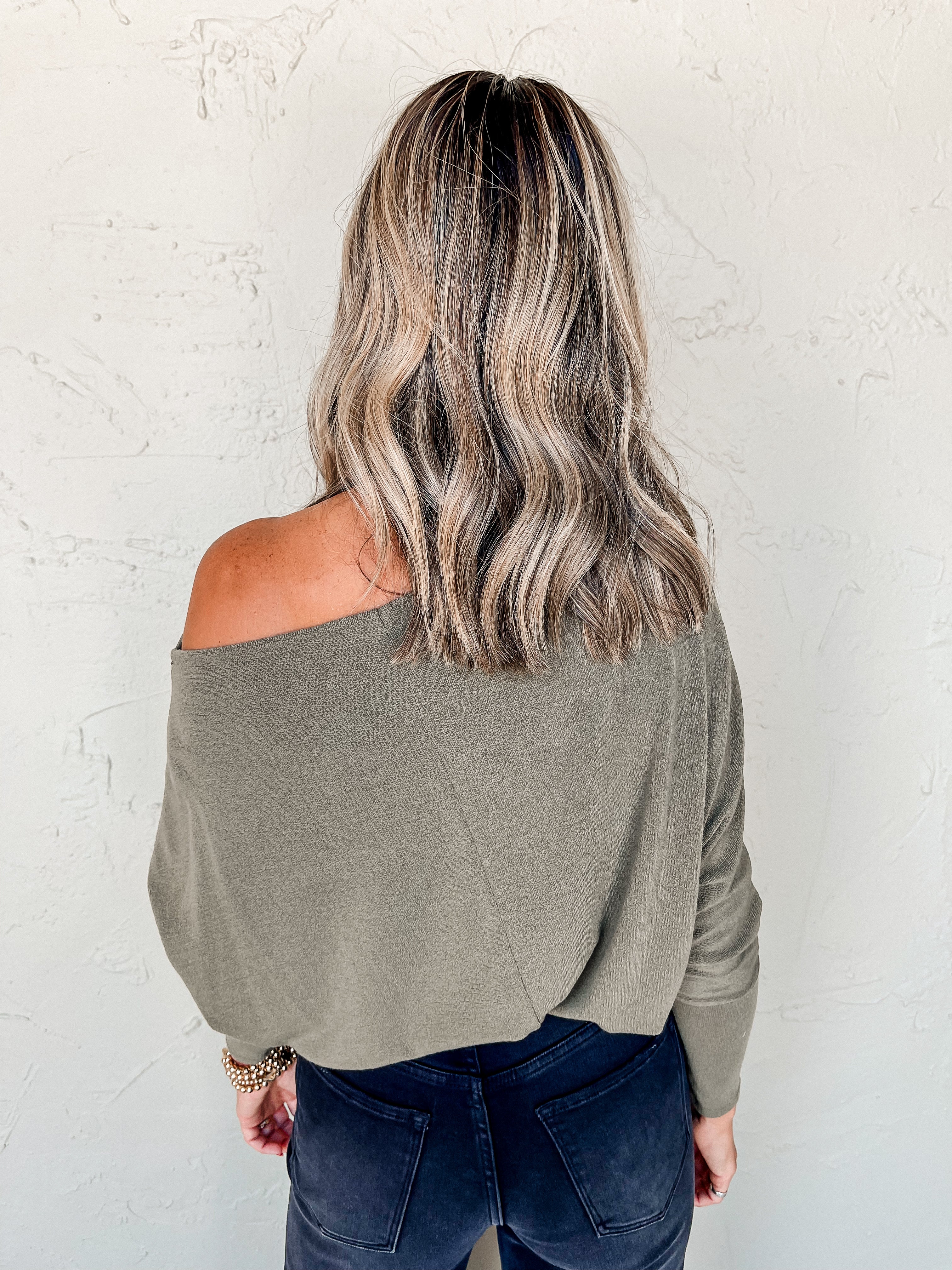 Everywhere Long Sleeve Top-Olive