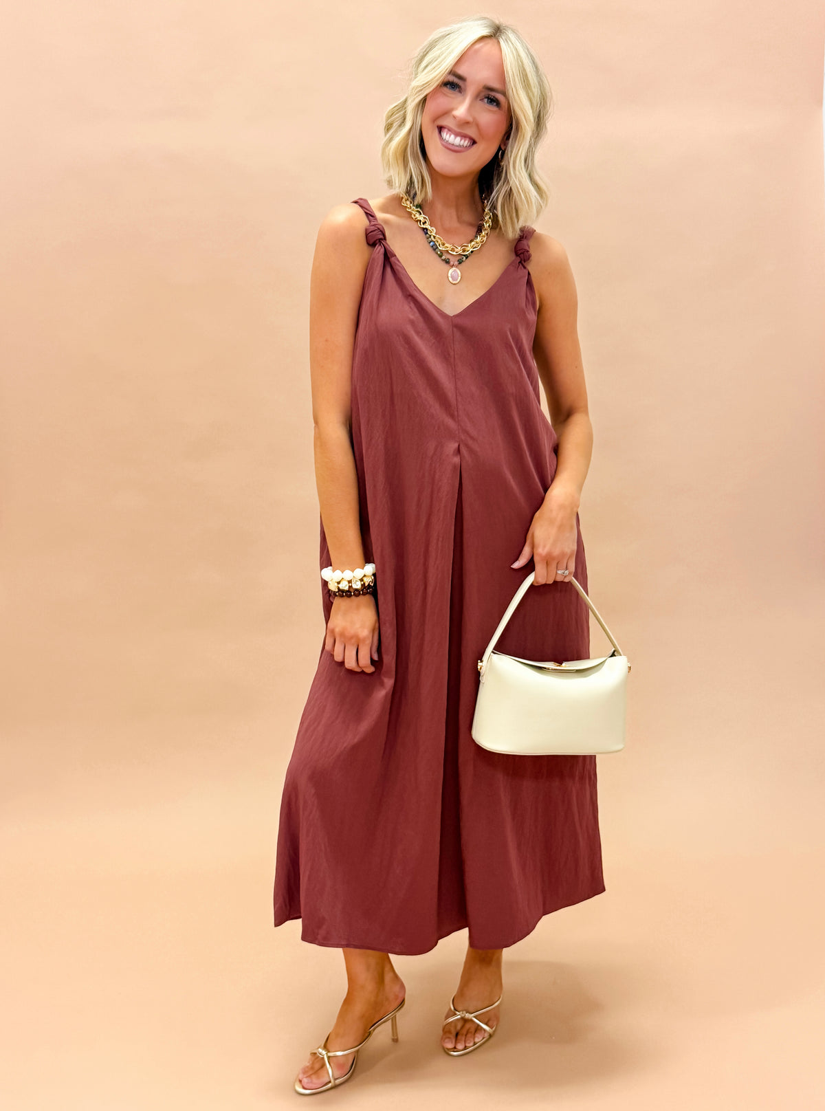 Gabby Shoulder Twisted Dress-Maroon