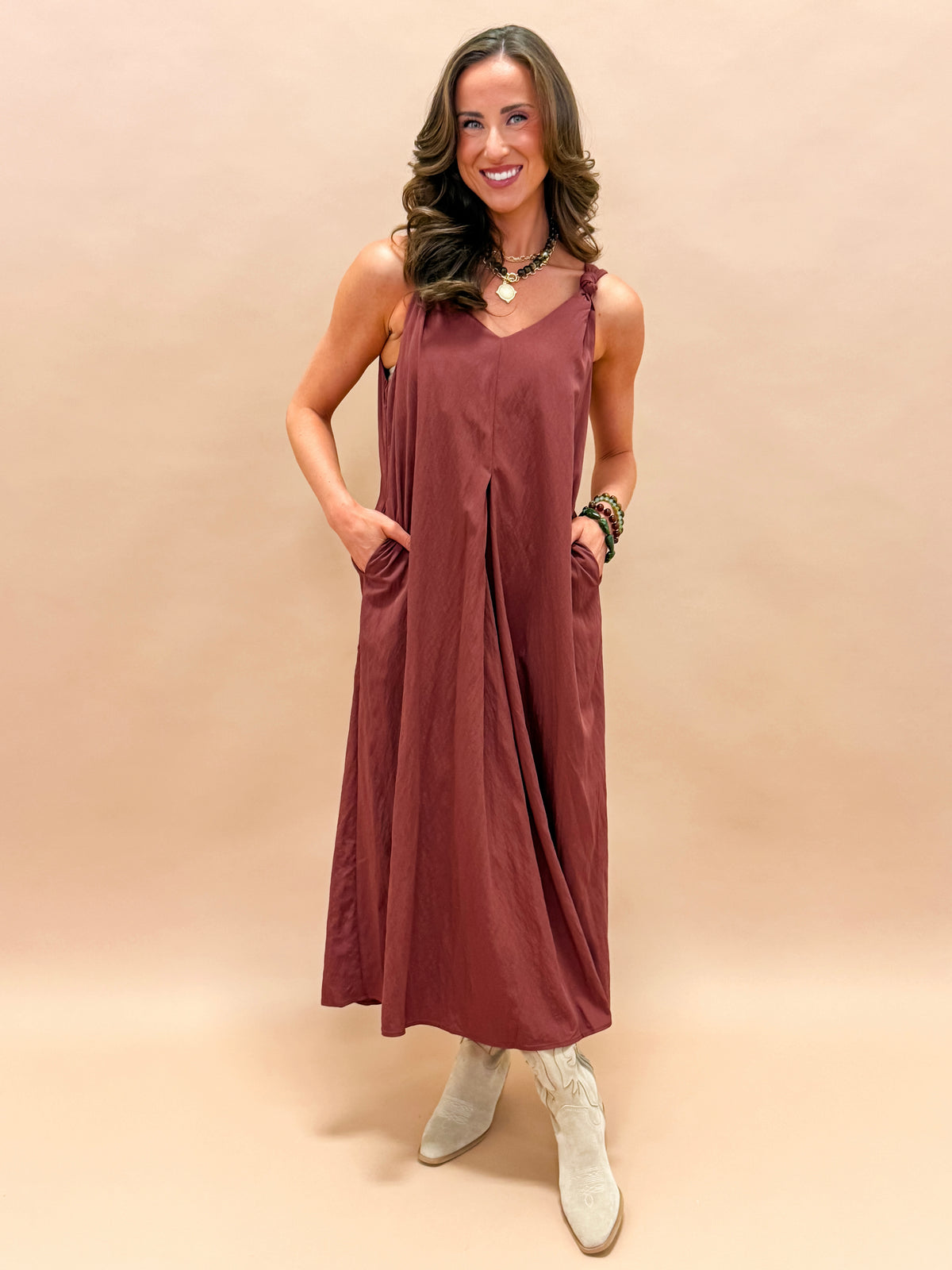 Gabby Shoulder Twisted Dress-Maroon
