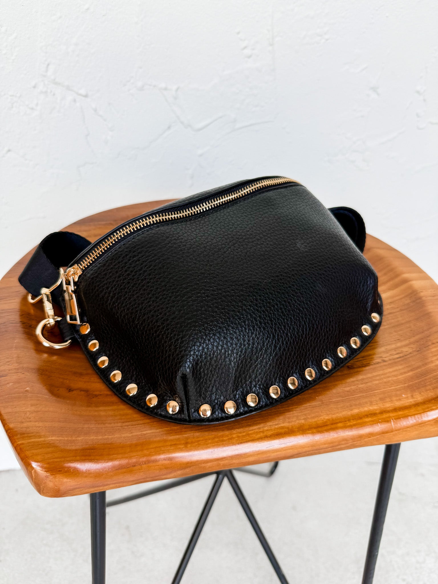 [Moda Luxe] Gizelle Belt Crossbody Bag-Black