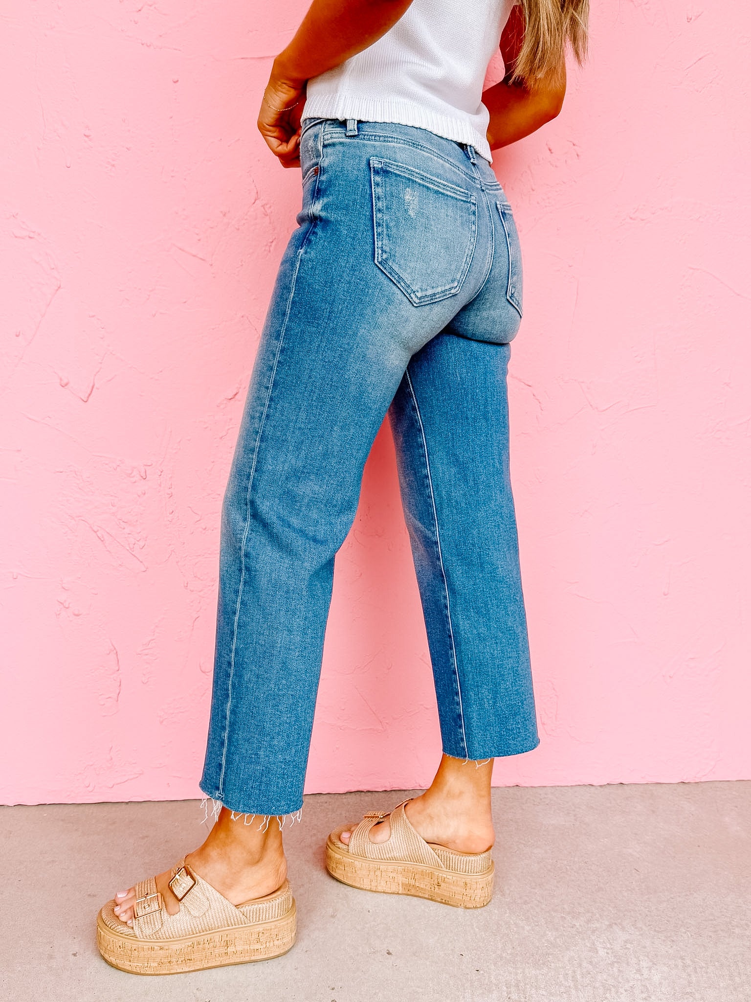 [Hidden] Ella Cropped Classic Straight Jeans