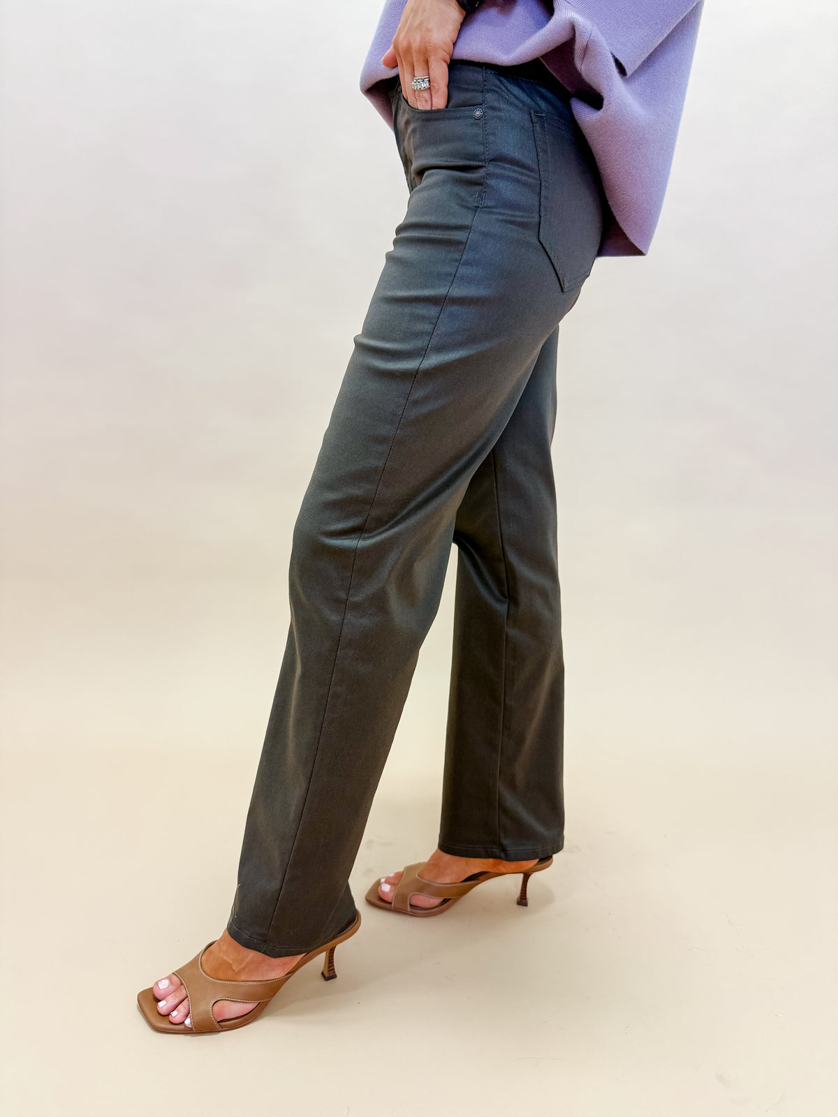 [Hidden] Ella High Rise Straight Jeans-Coated Brown