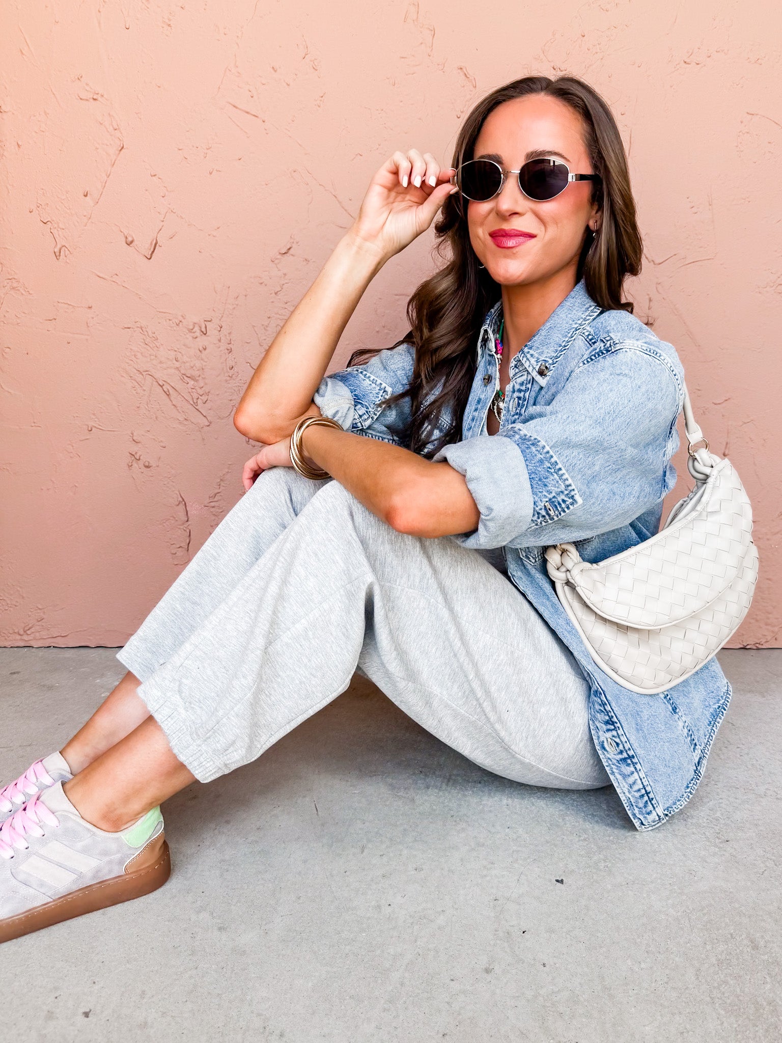 Calming Presence V Neck Top-Heather Grey