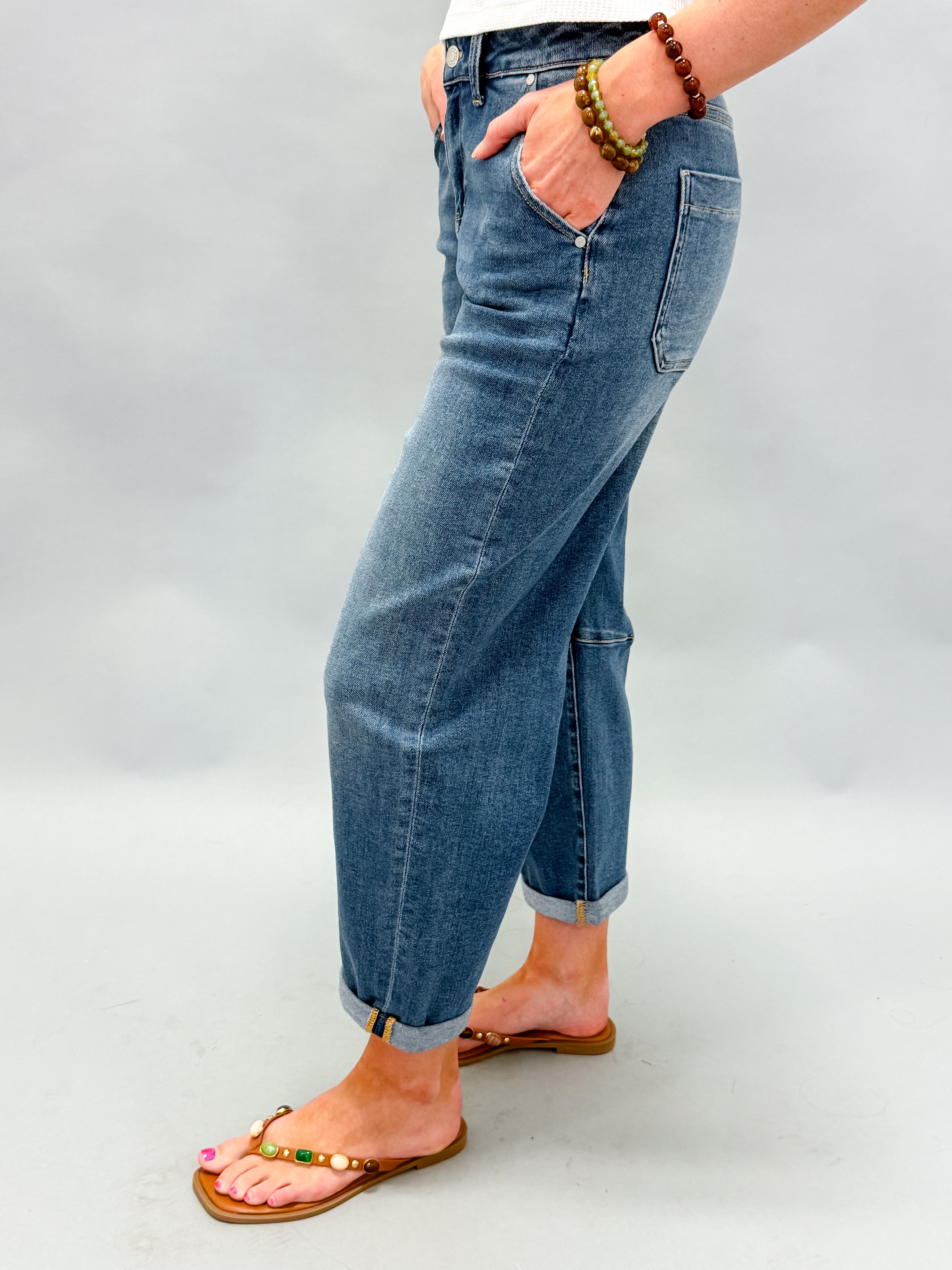 Murphy Loose Fit Roll Up Barrel Jeans