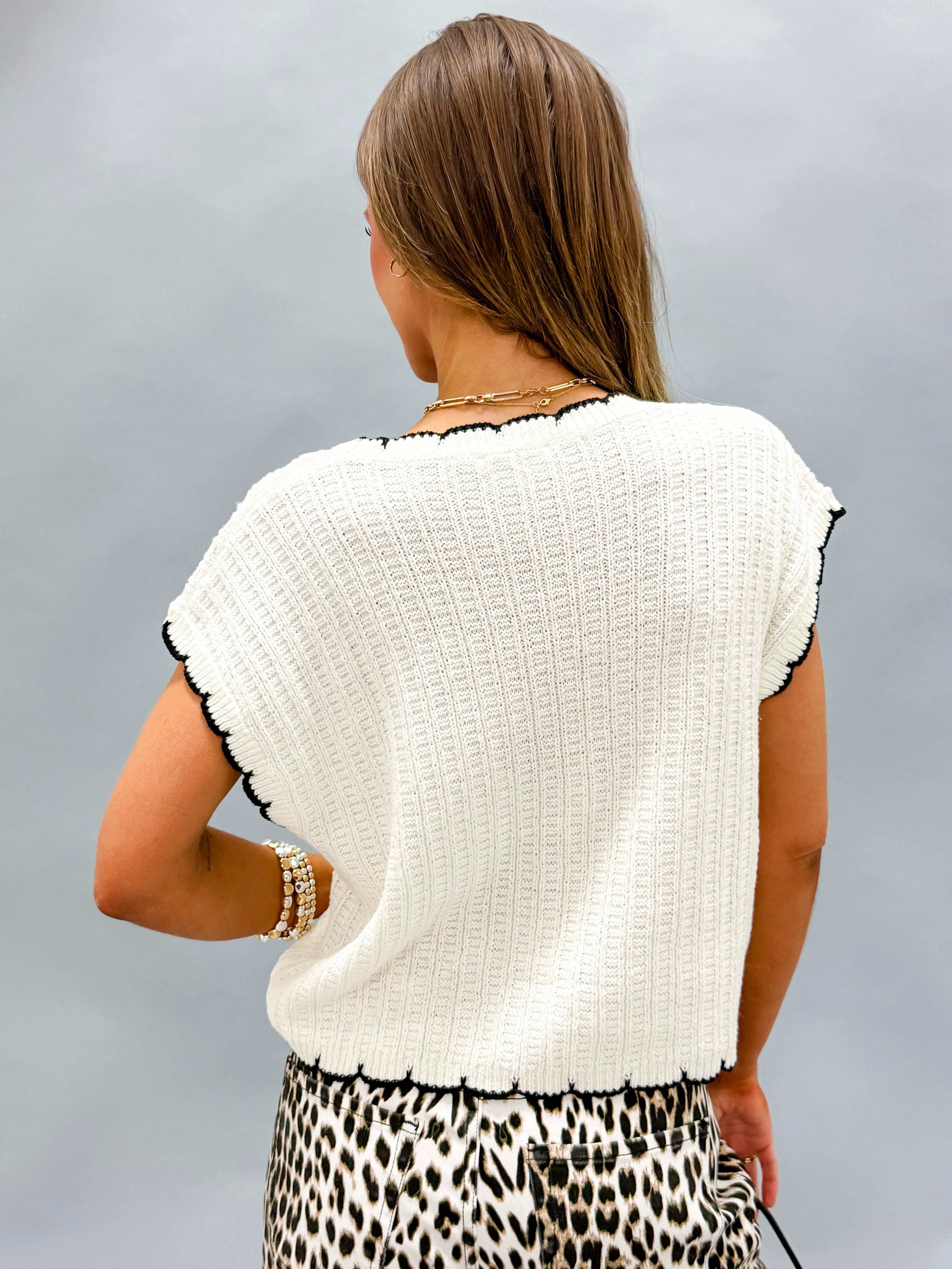 Jett Contrast Scallop Edge Sweater